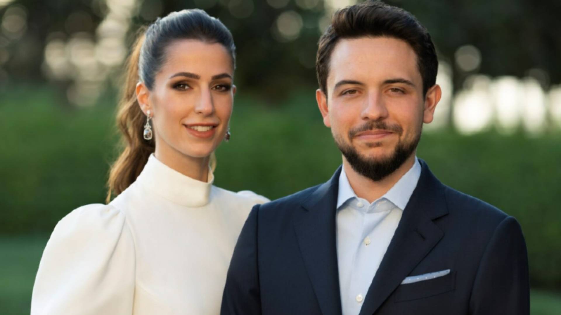 ولي العهد الأمير حسين بن عبدالله وخطيبته الآنسة رجوة آل سيف