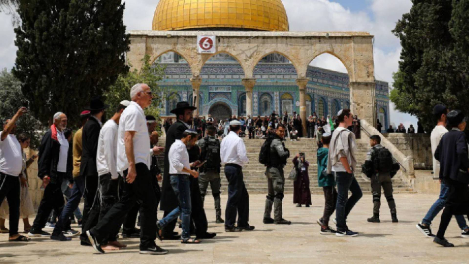 اقتحام الأقصى