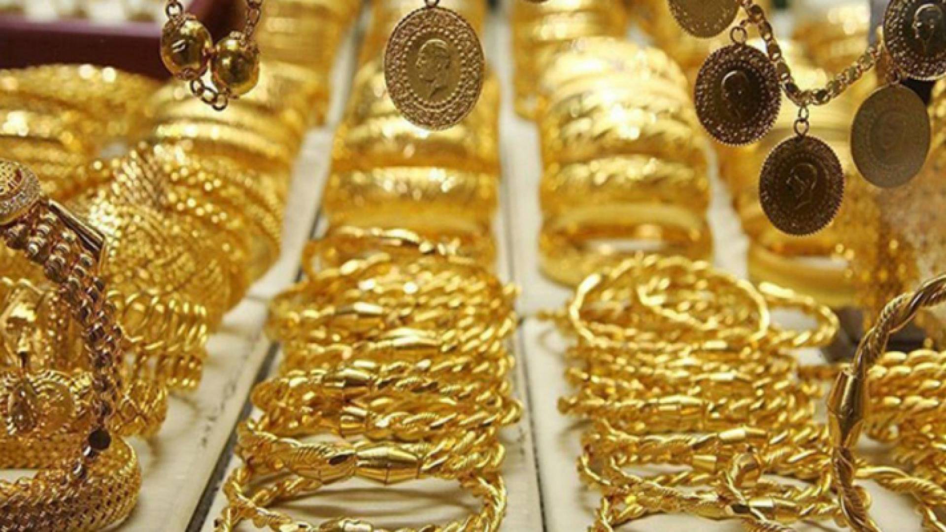 معروضات ذهبية