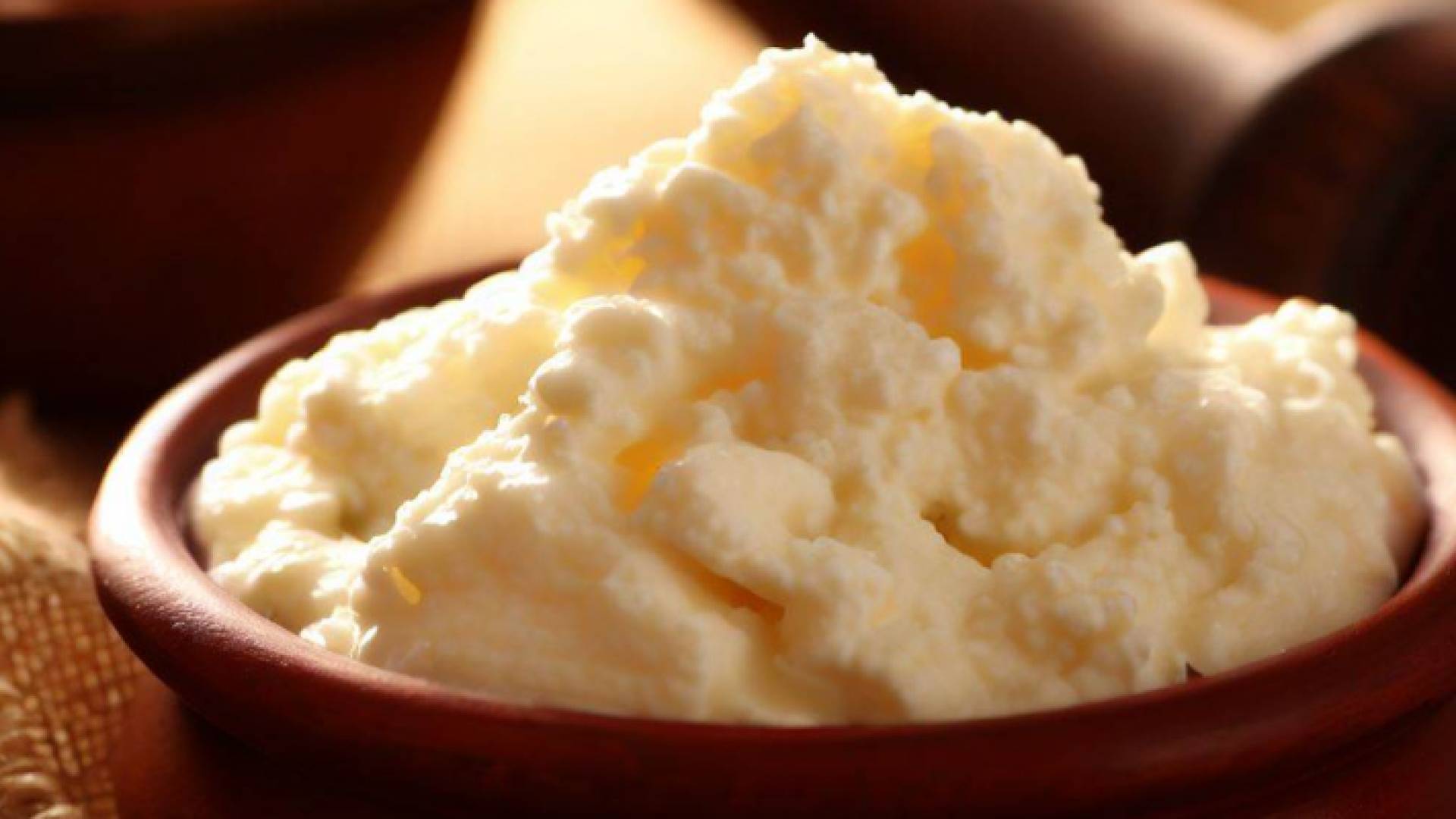 لبنة باستخدام تقنية الذكاء الاصطناعي