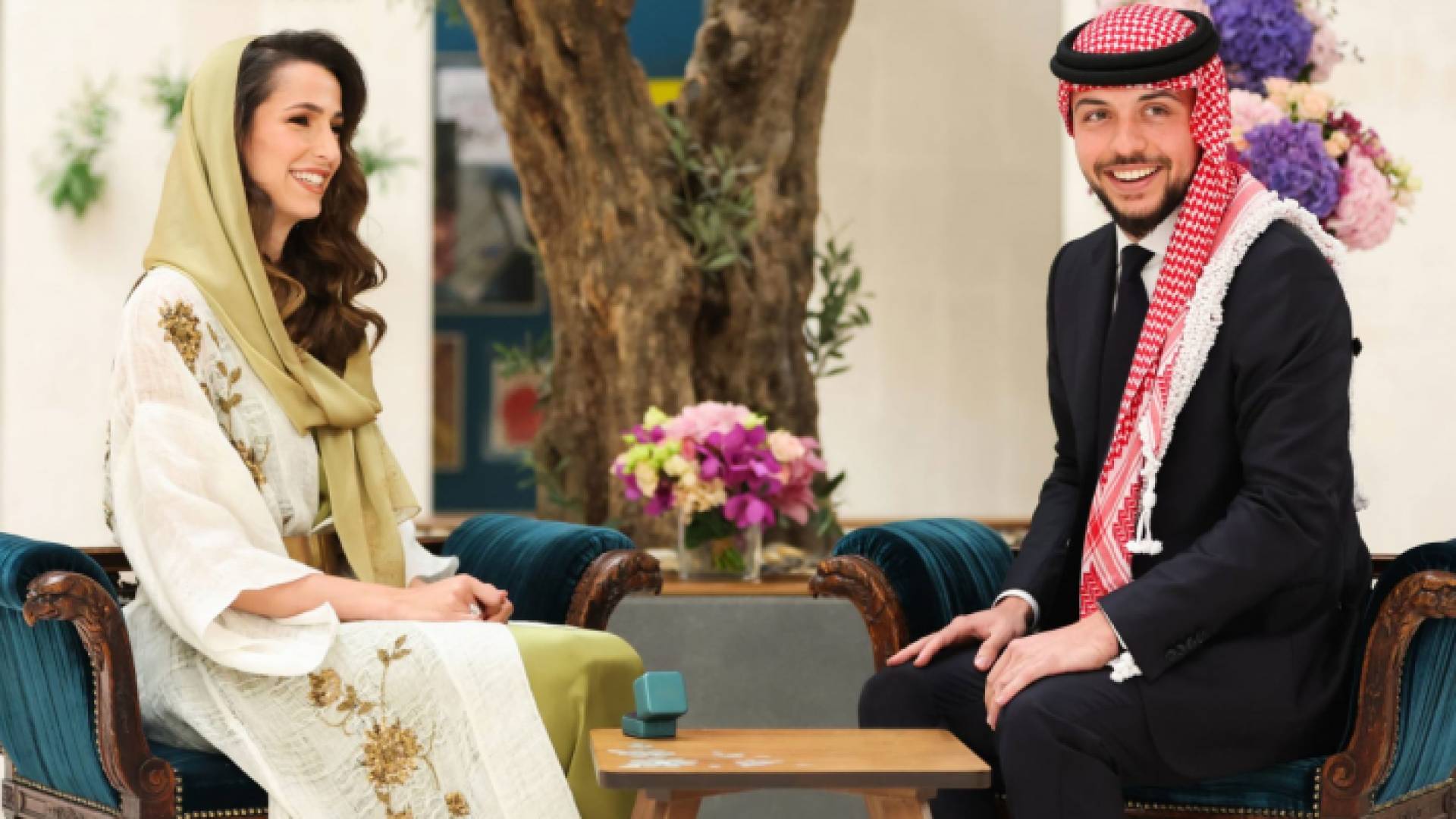 ولي العهد سمو الأمير الحسين بن عبدالله والآنسة رجوة