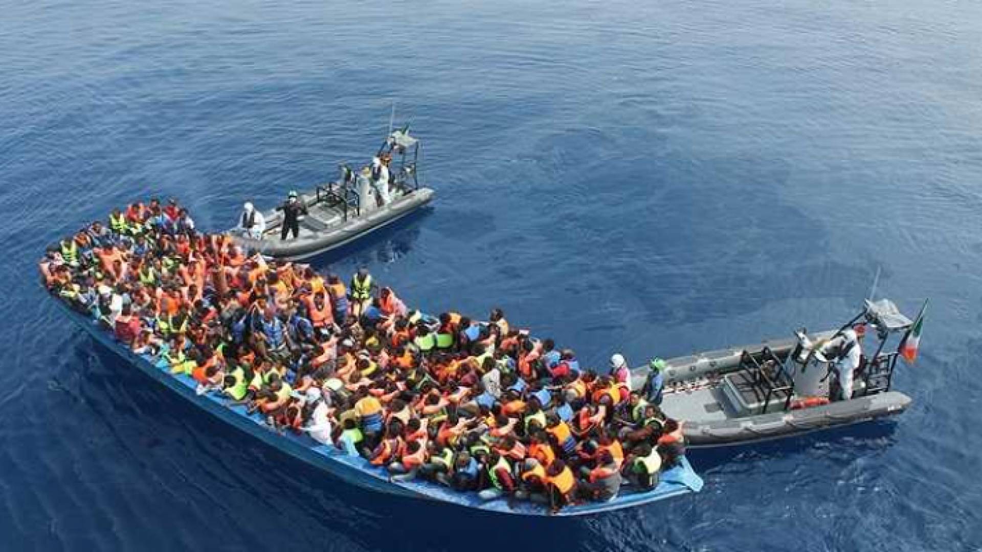 هجرة غير نظامية في تونس