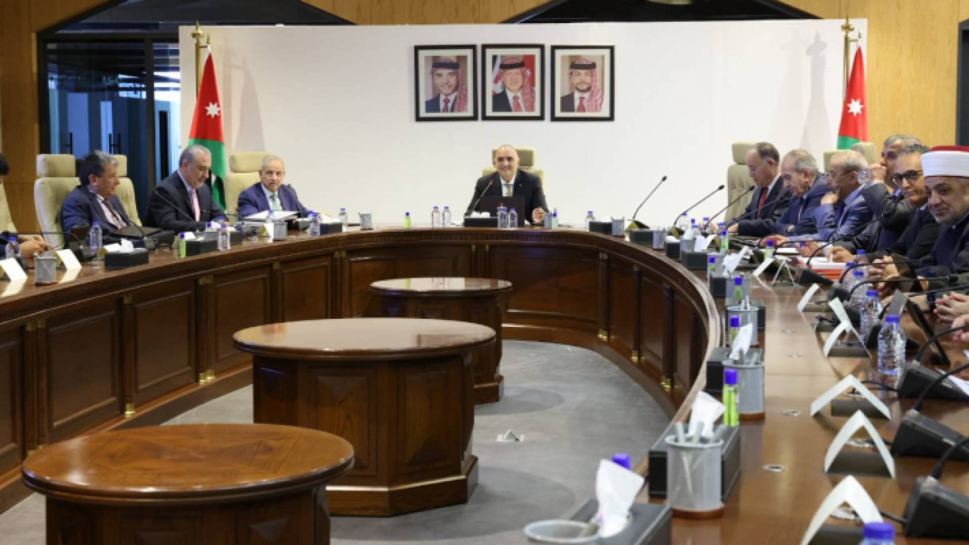 مجلس الوزراء