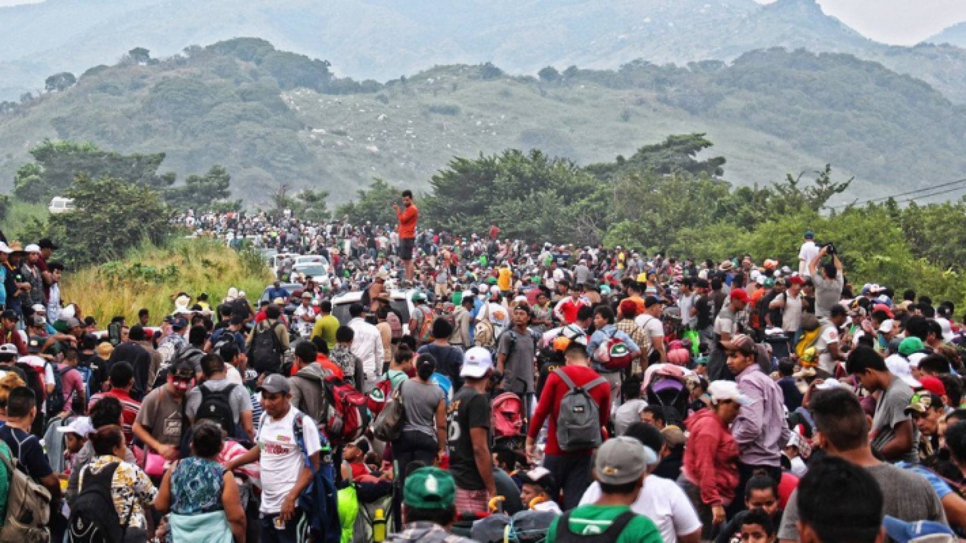 صورة مهاجرين