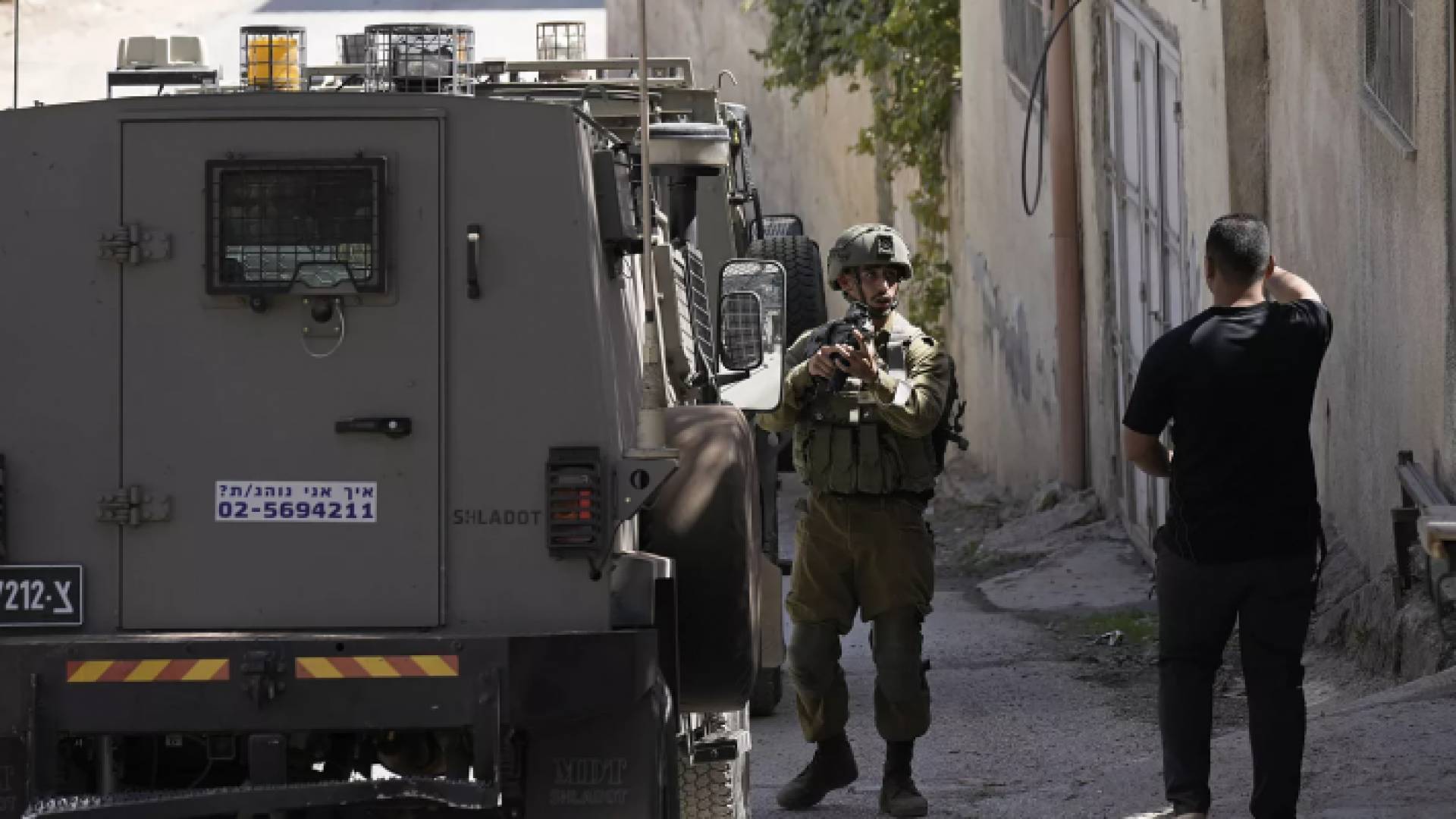 الصورة من اقتحام قوات الاحتلال لقباطية