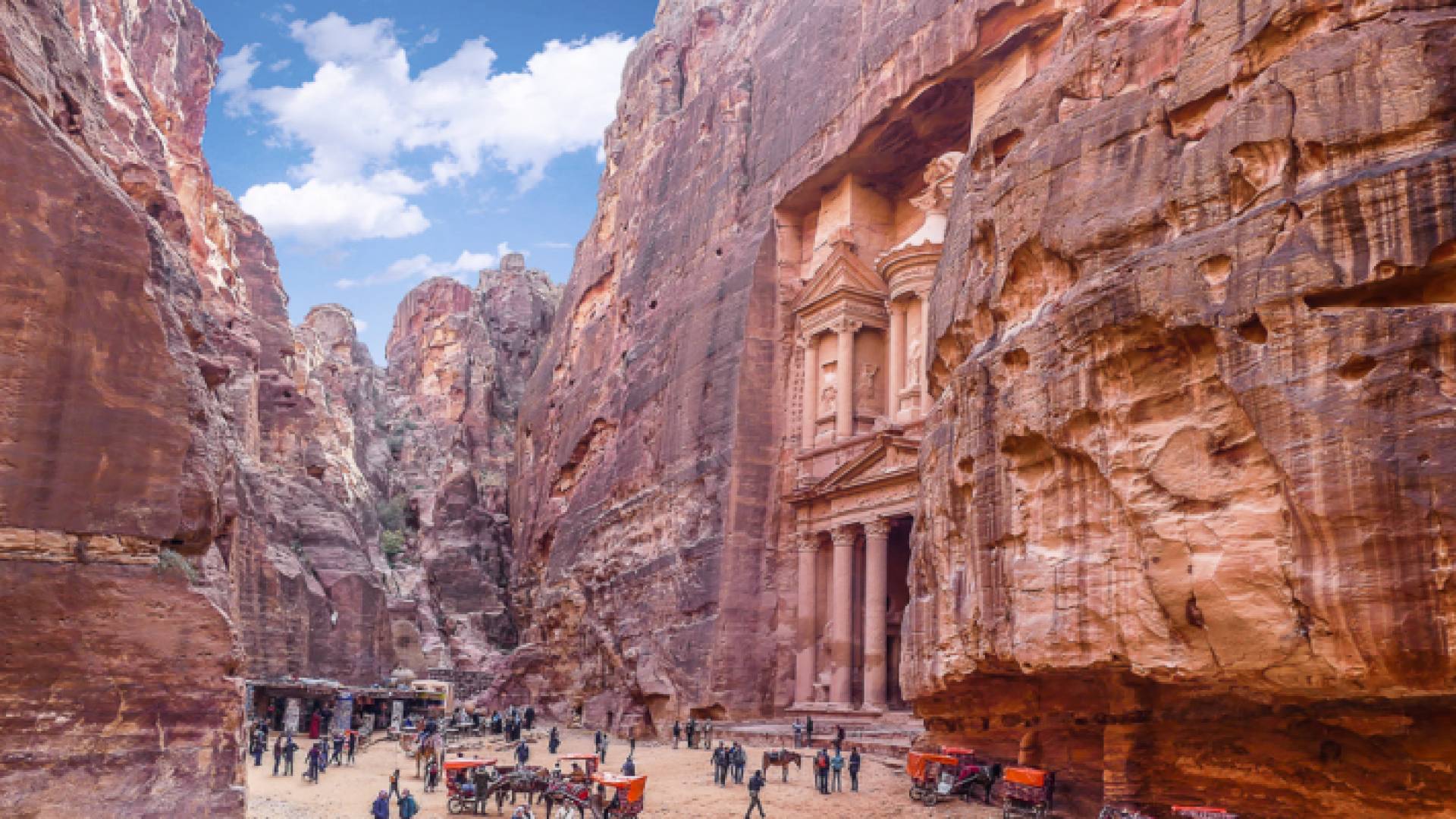 المدينة الوردية "البترا"