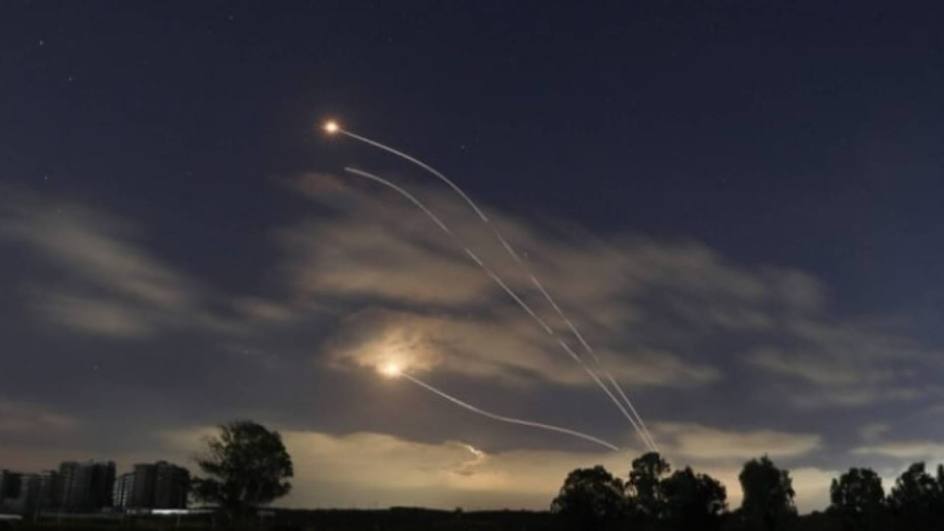 رشقات صاروخية من غزة باتجاه المستوطنات