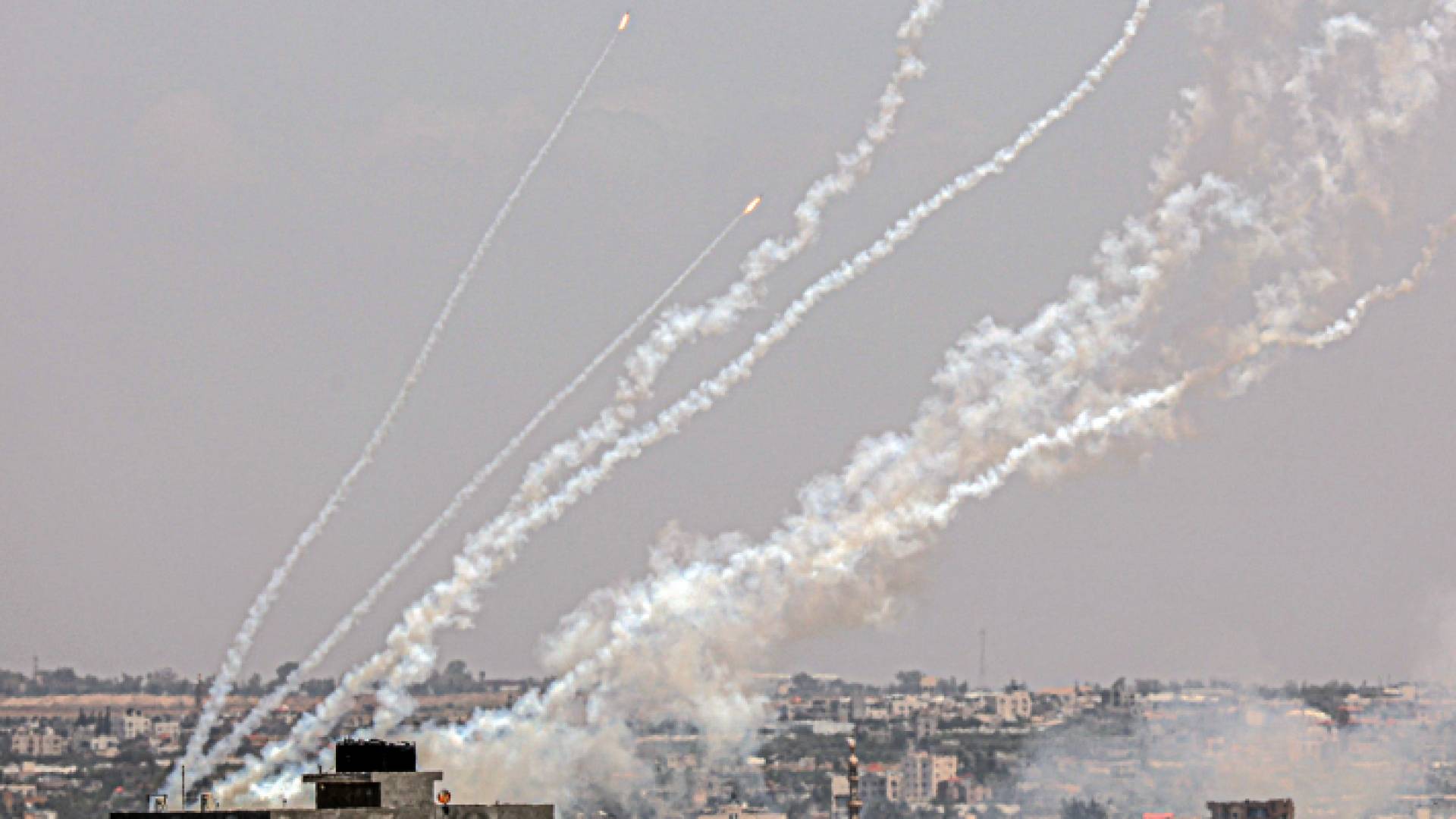 رشقات صاروخية من غزة