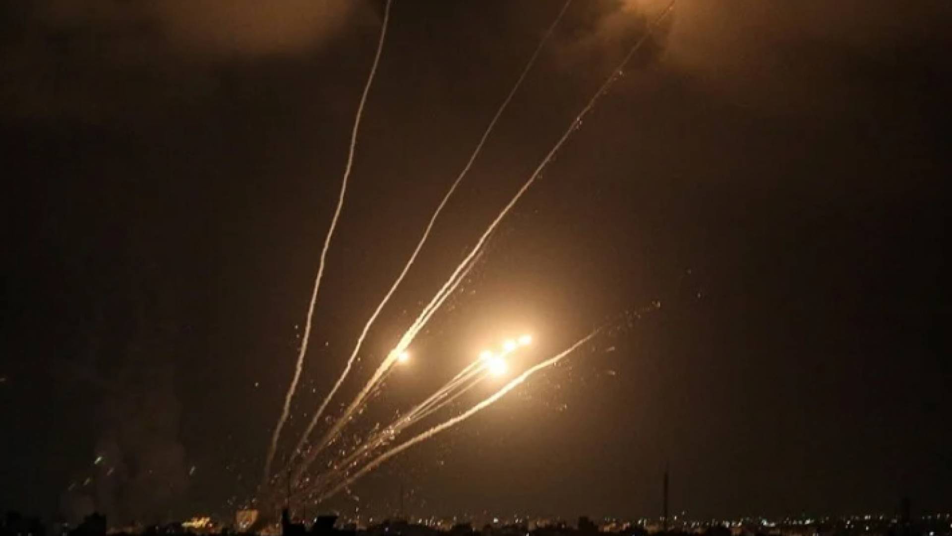 رشقة صاروخية من غزة