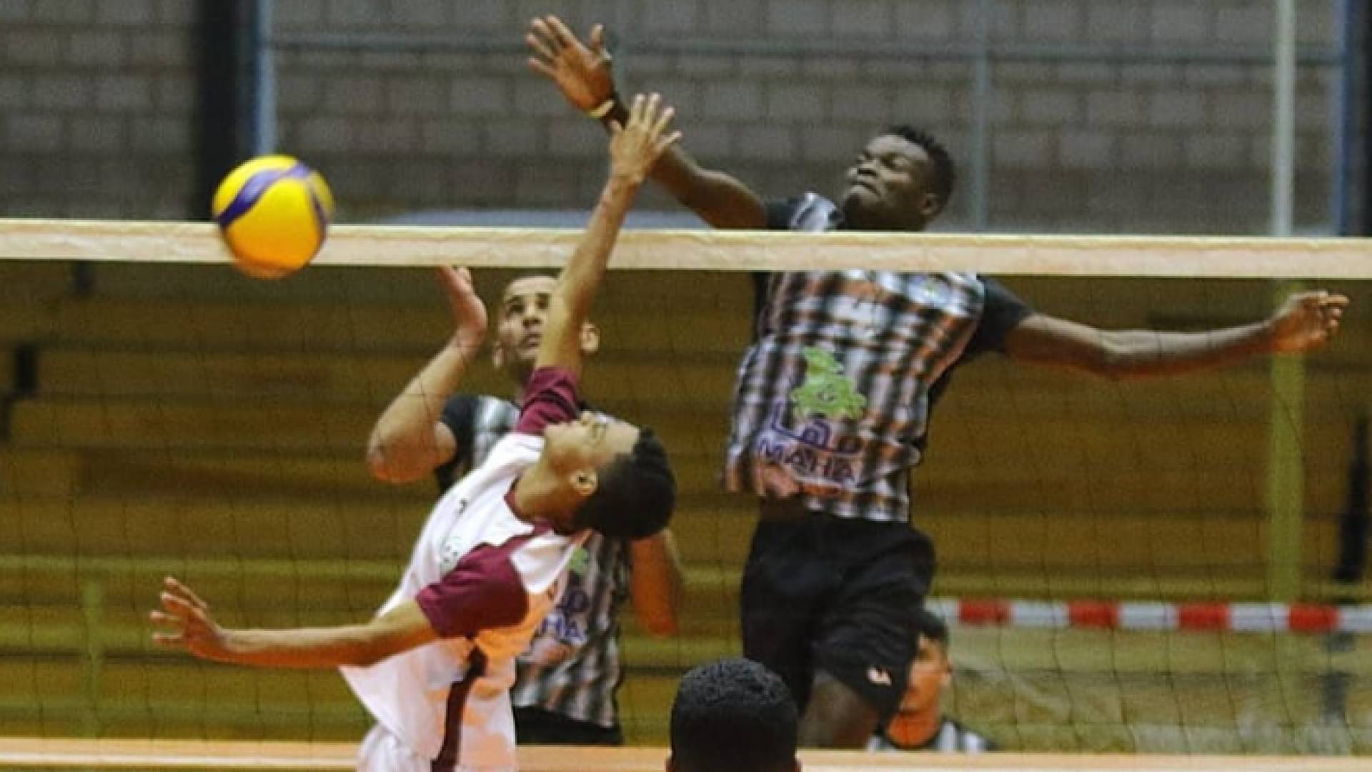 من المنافسات