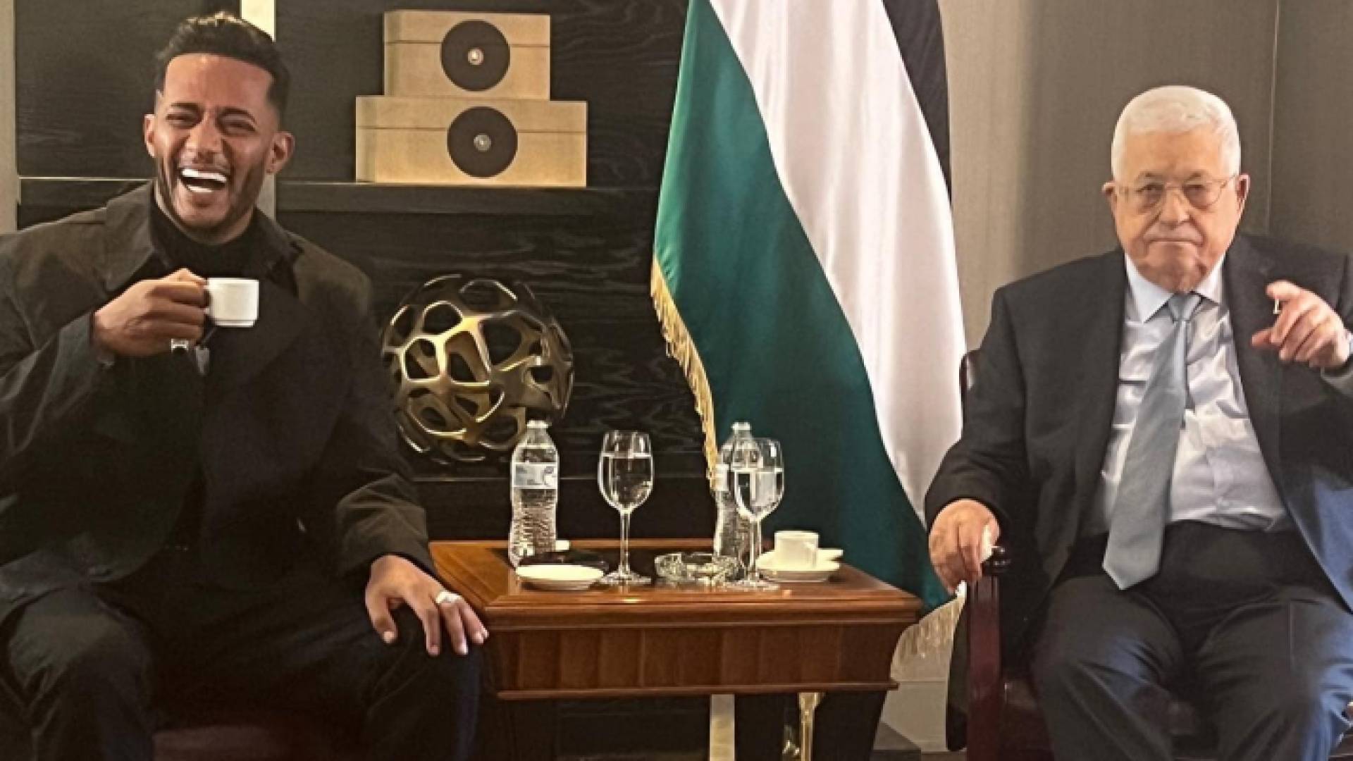 الرئيس الفلسطيني والنجم المصري