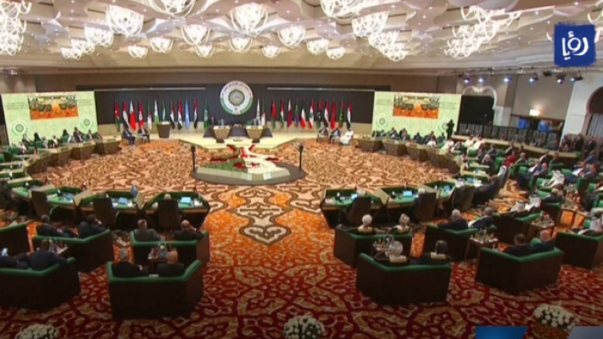 اجتماع الرؤساء العرب في إحدى القمم العربية