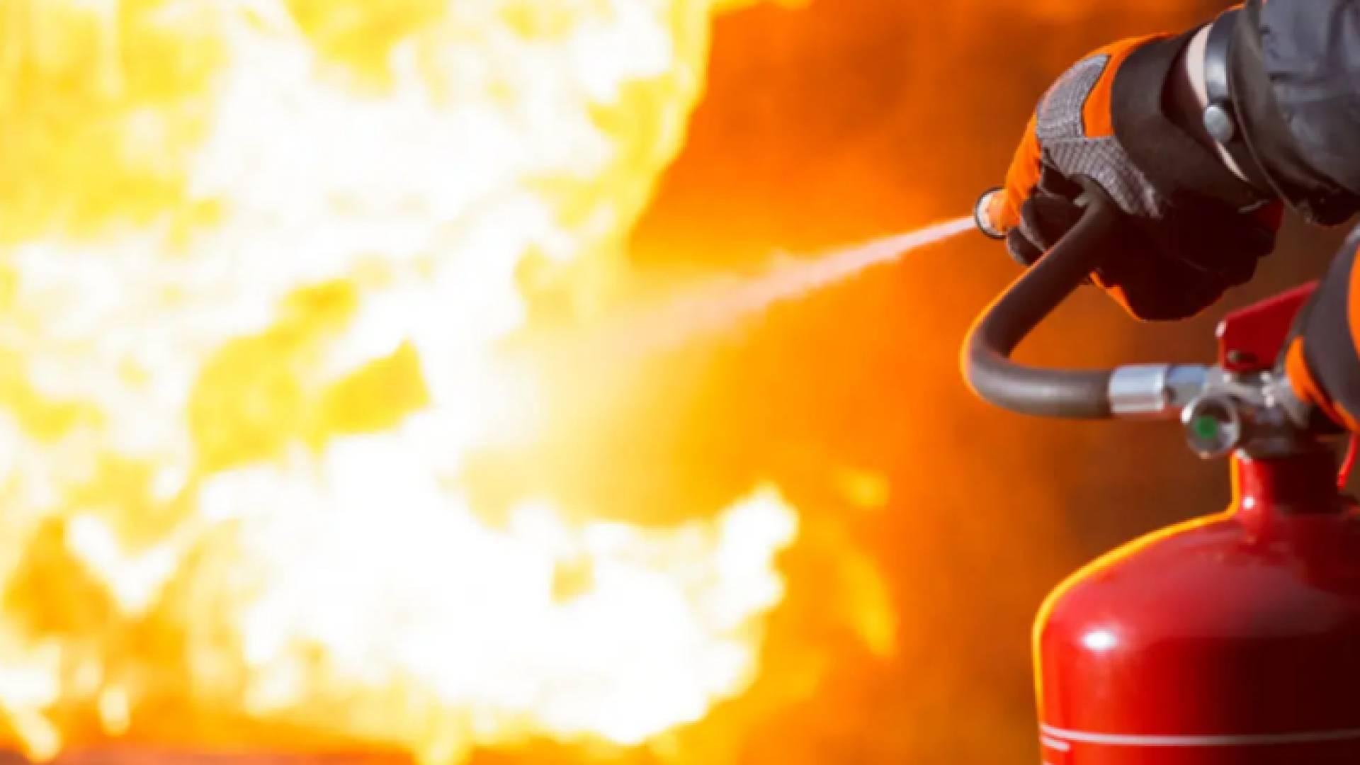 صورة إطفاء حريق