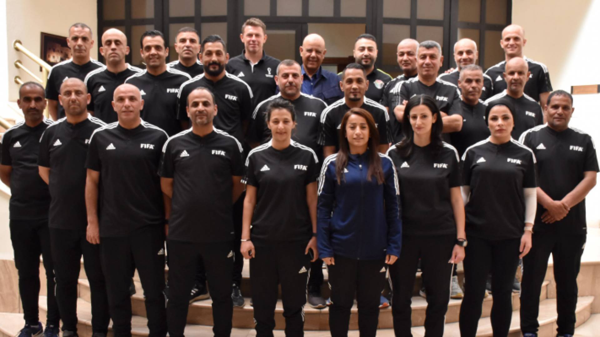 المشاركين في الدورة