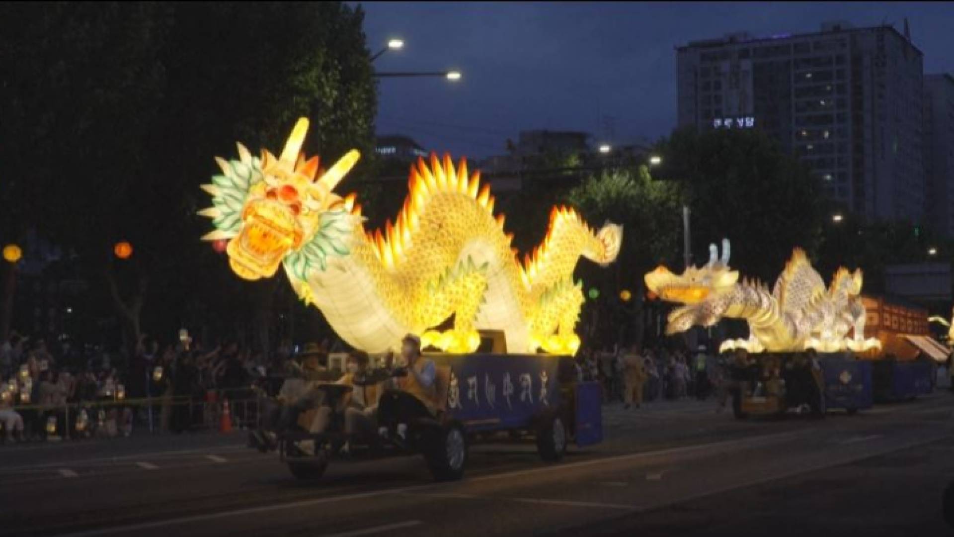 جانب من الاحتفالات