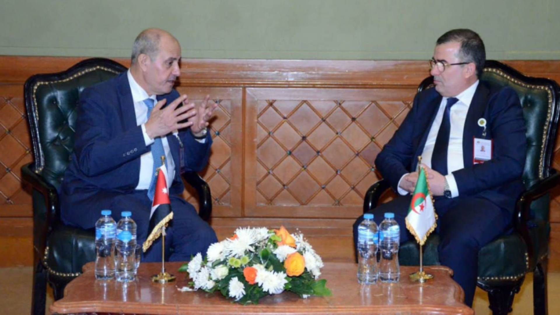 جانب من اللقاء