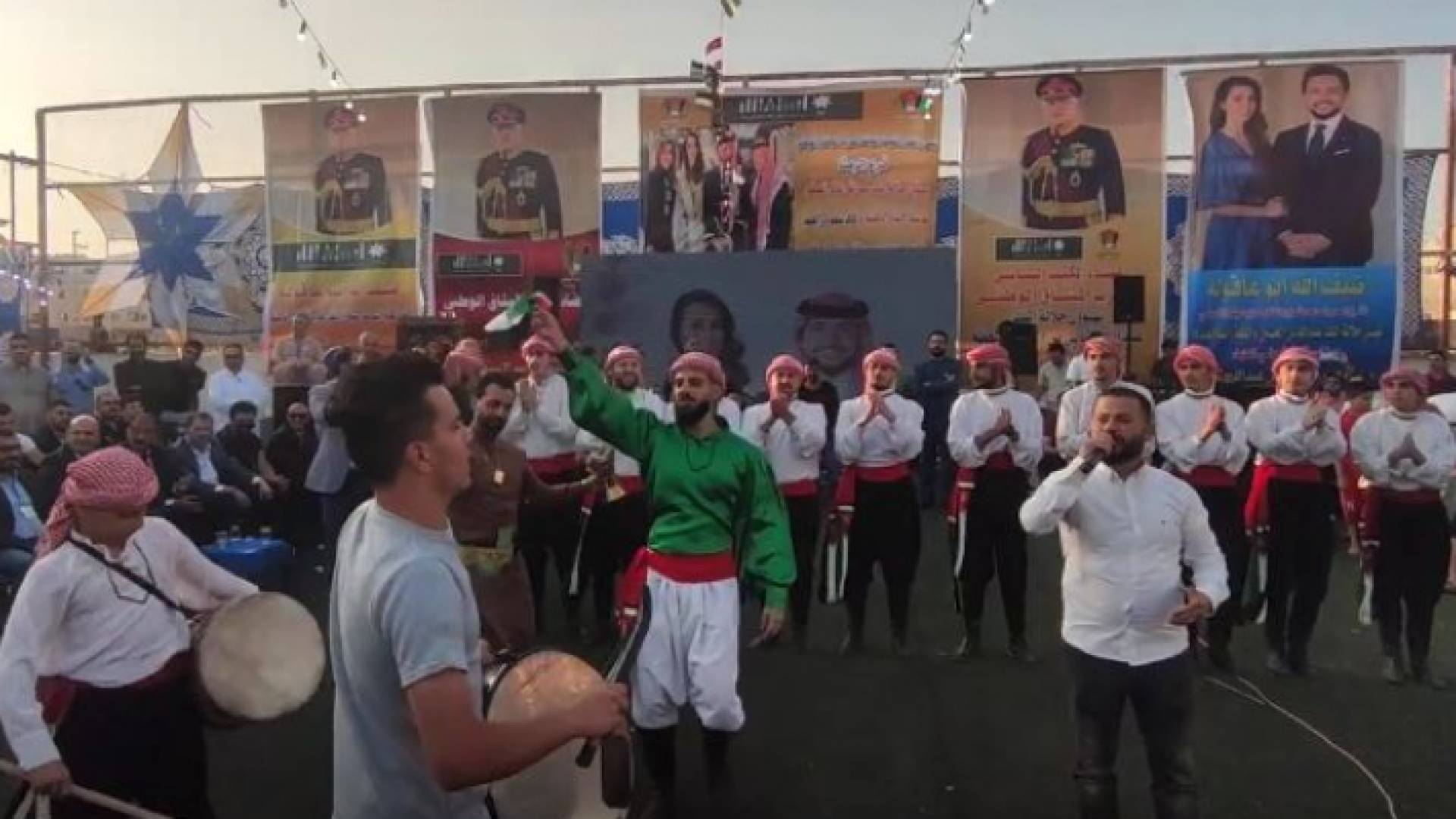 جانب من الاحتفالات في الرمثا