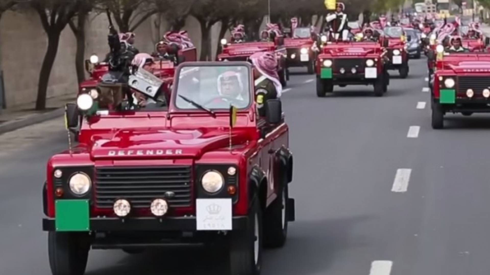 الموكب الأحمر