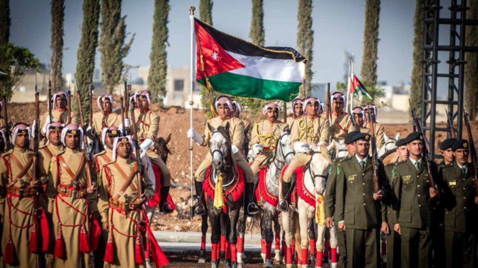 فرسان الحرس الملكي "الخيالة"