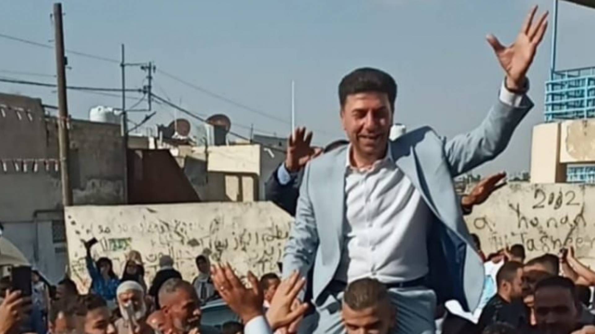 النائب السابق أمجد المسلماني