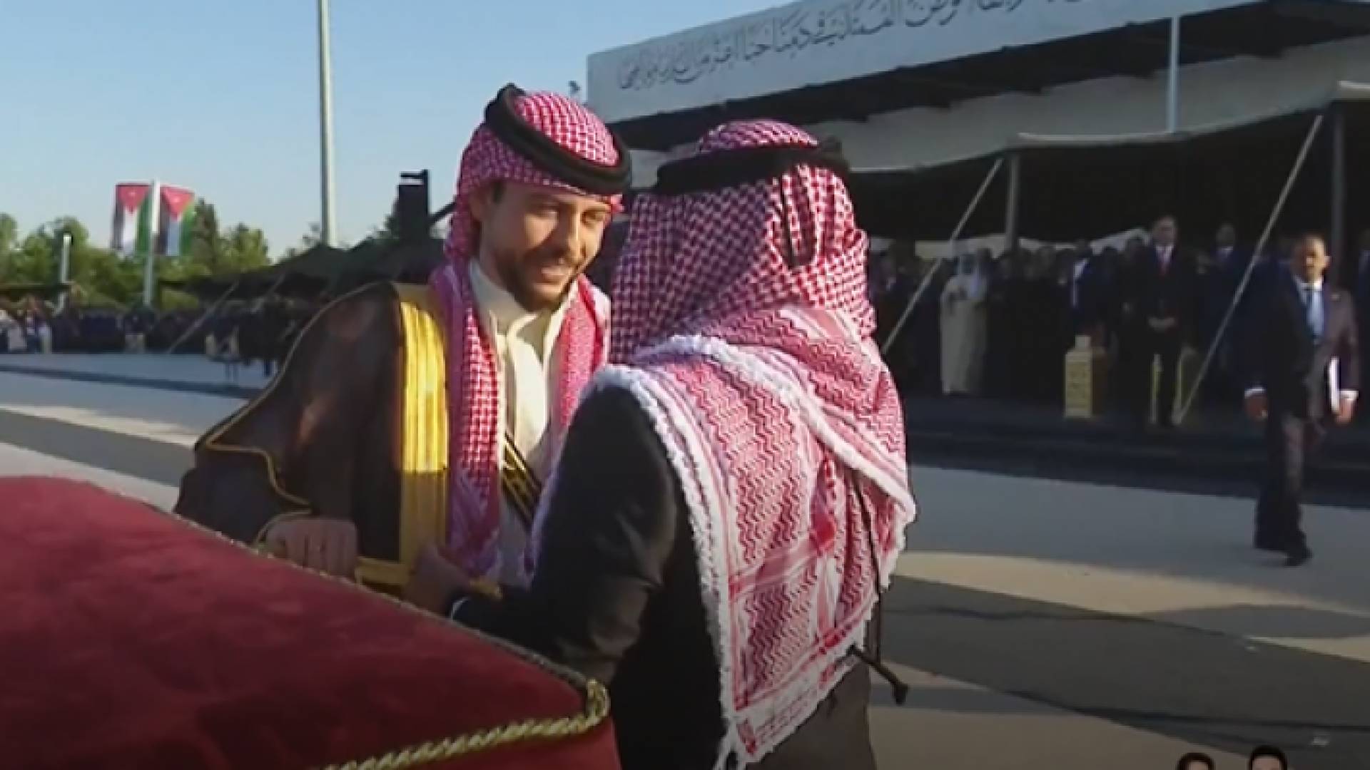 صورة "السيف الهاشمي" أثناء الاحتفالية