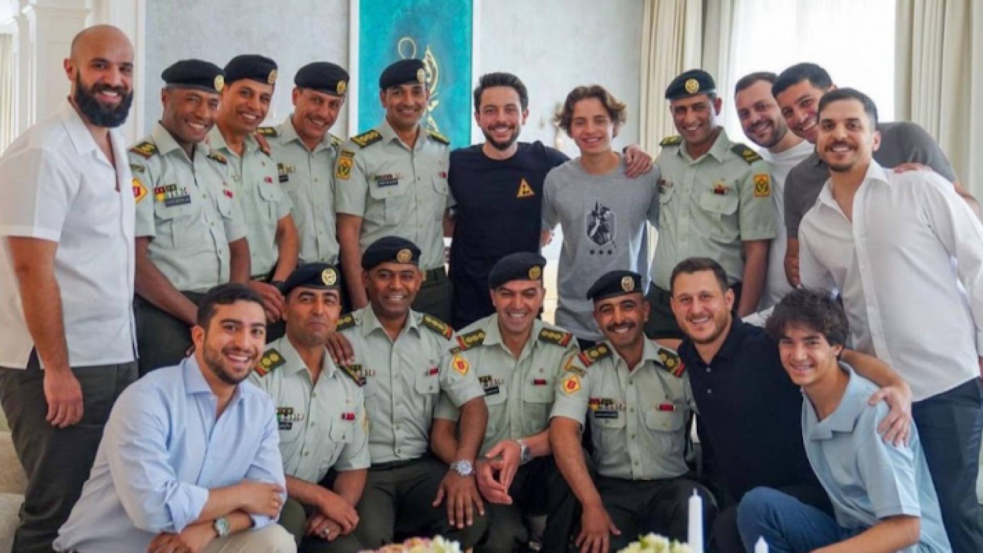 ولي العهد ورفاق السلاح