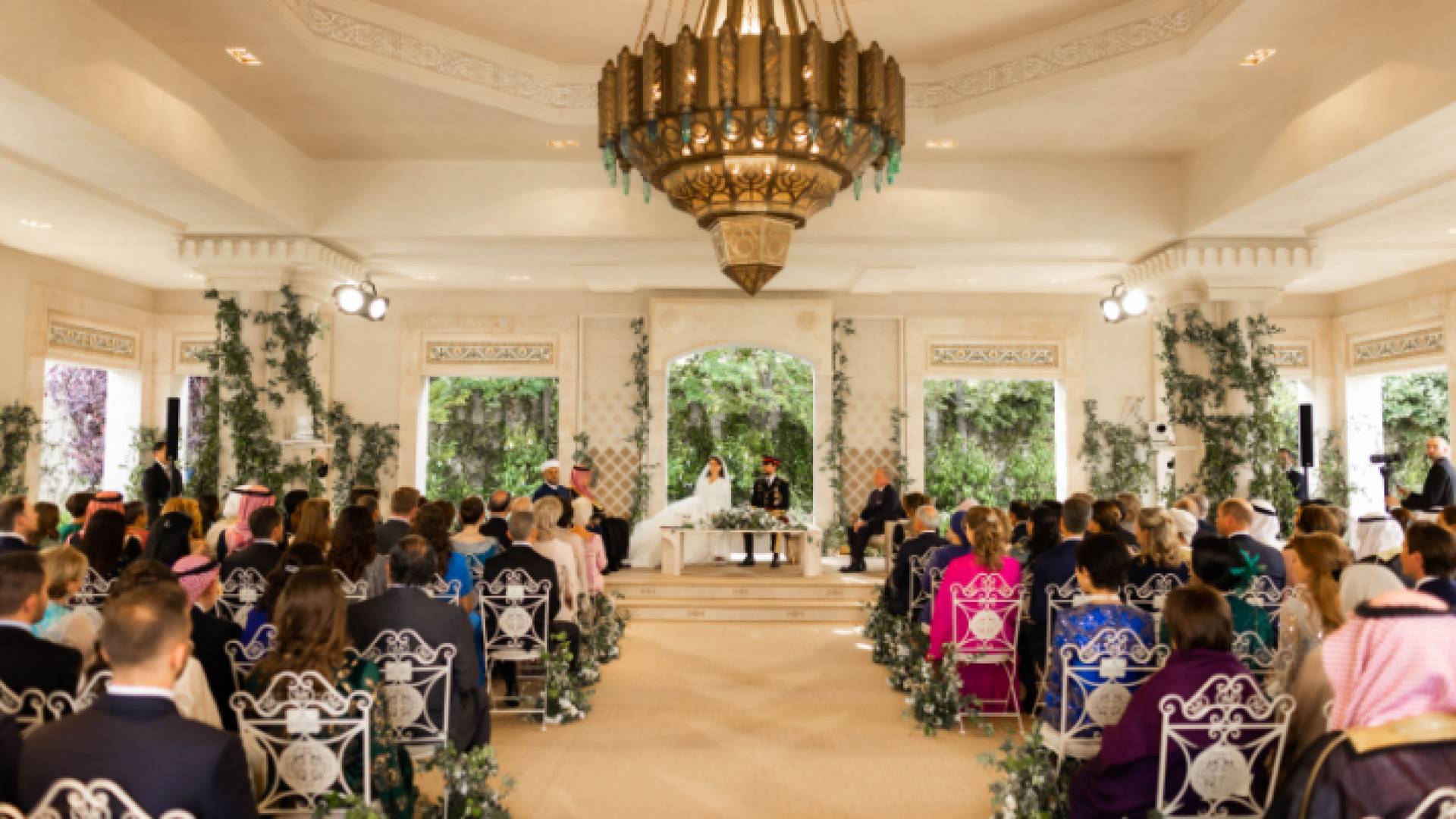 الصورة من عقد قران ولي العهد