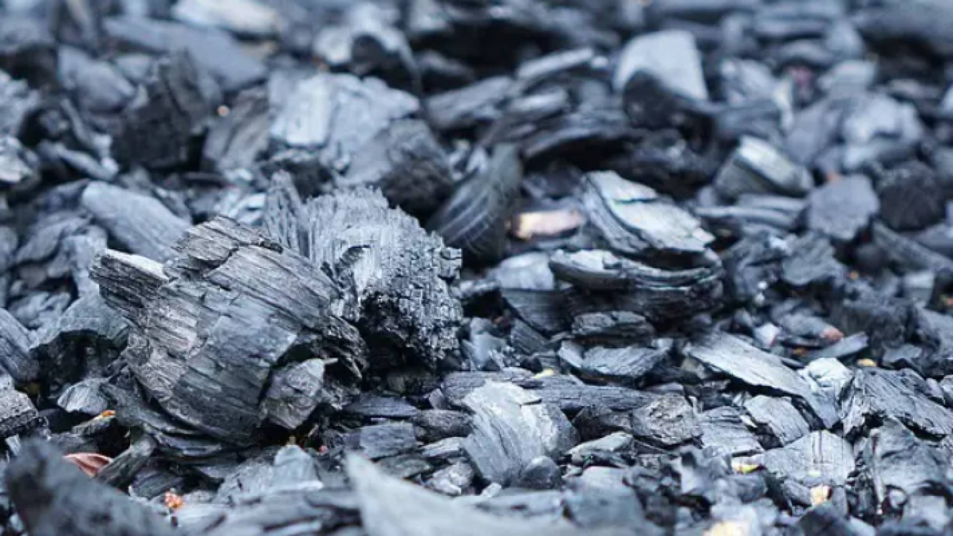 مادة الكربون