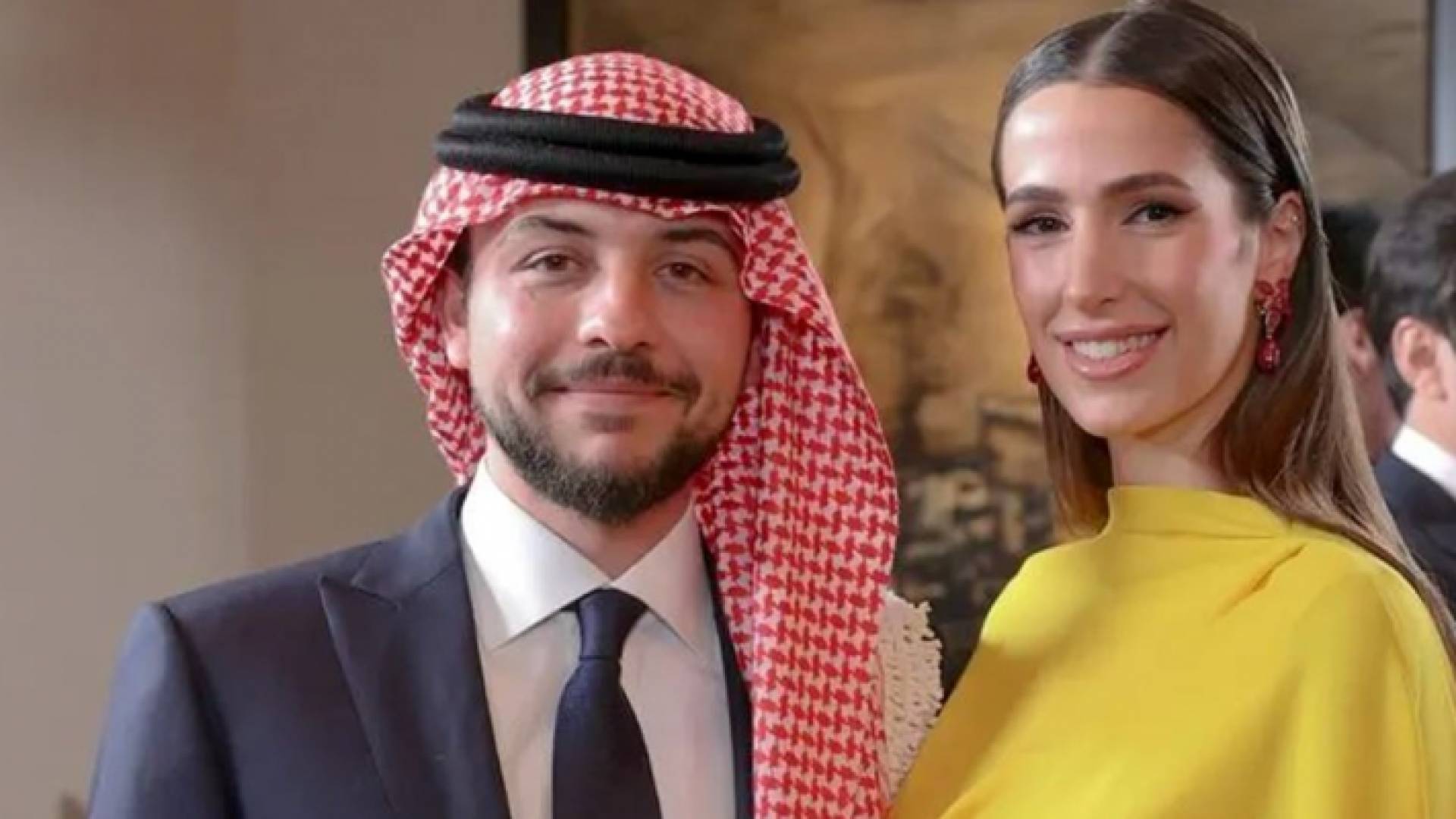 ولي العهد والآنسة رجوة