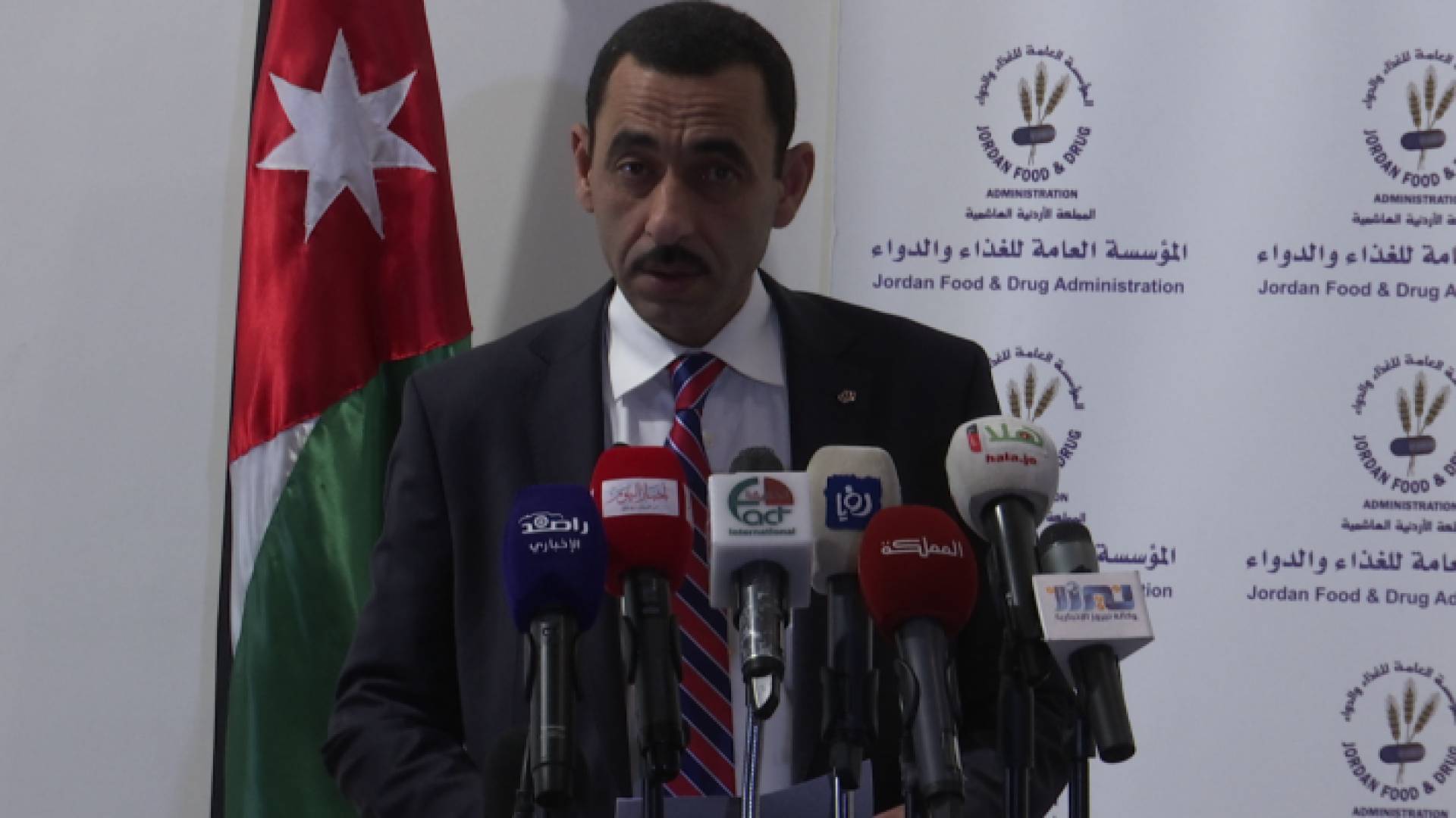 مدير عام المؤسسة العامة للغذاء والدواء لدكتور نزار محمود مهيدات