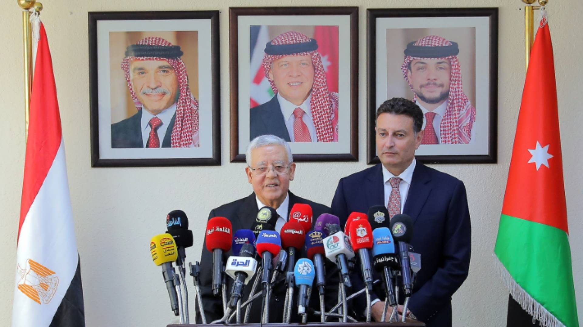 جانب من المؤتمر الصحفي