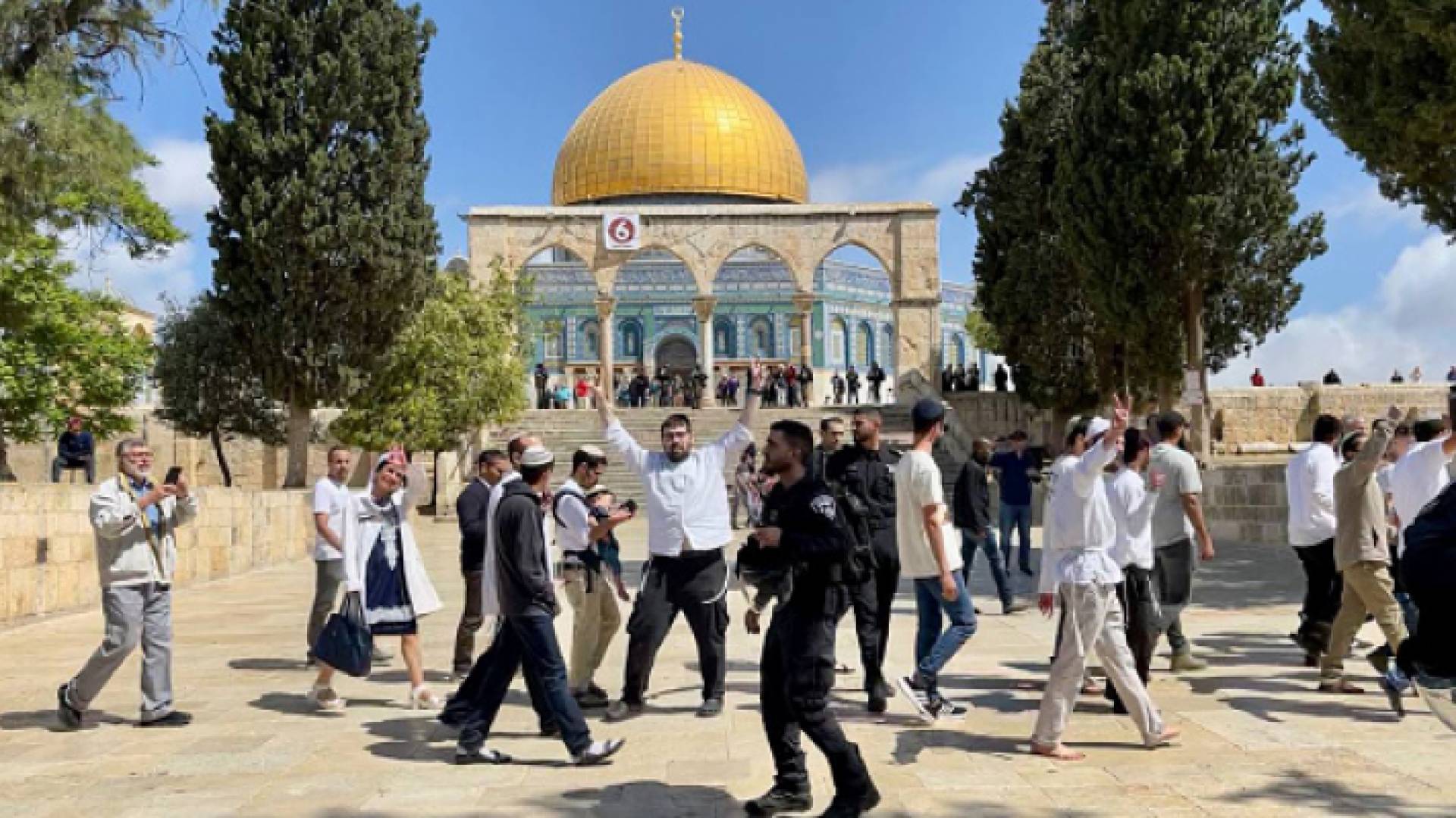 اقتحامات المستوطنين للمسجد الأقصى