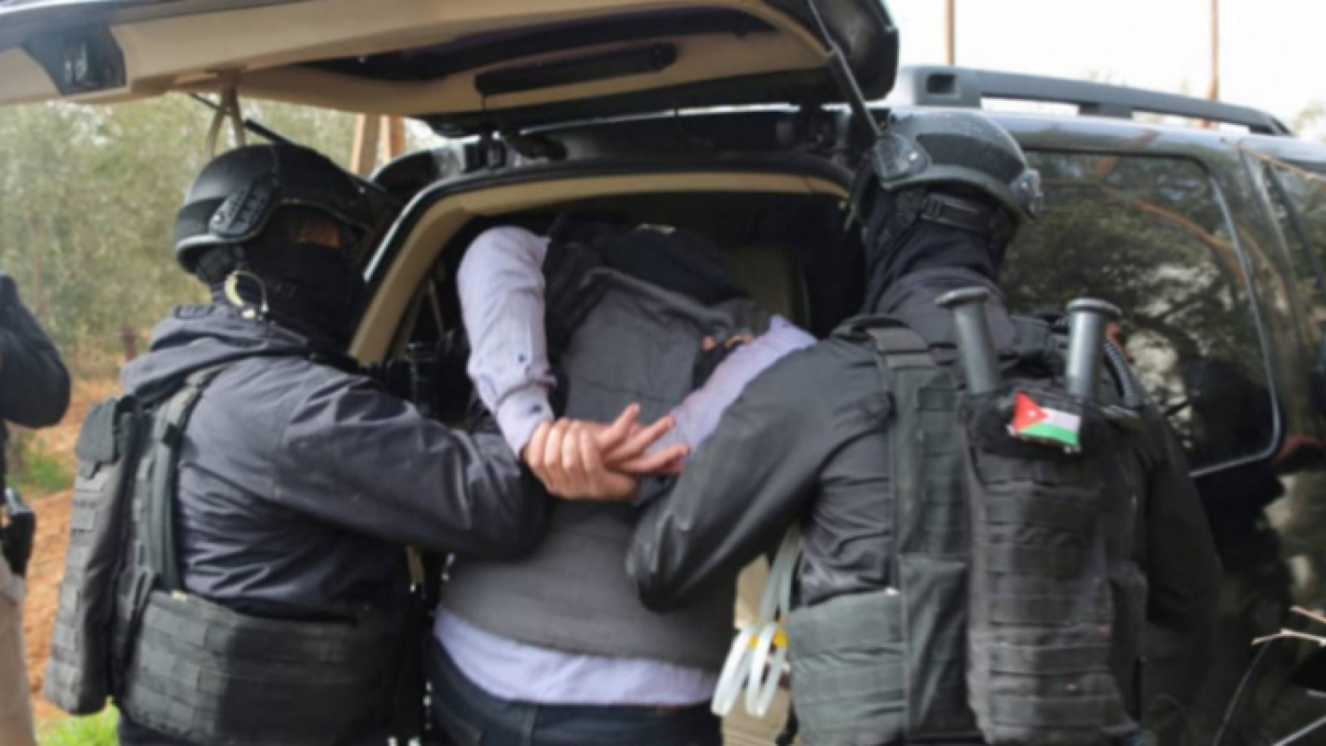 مداهمة أمنية