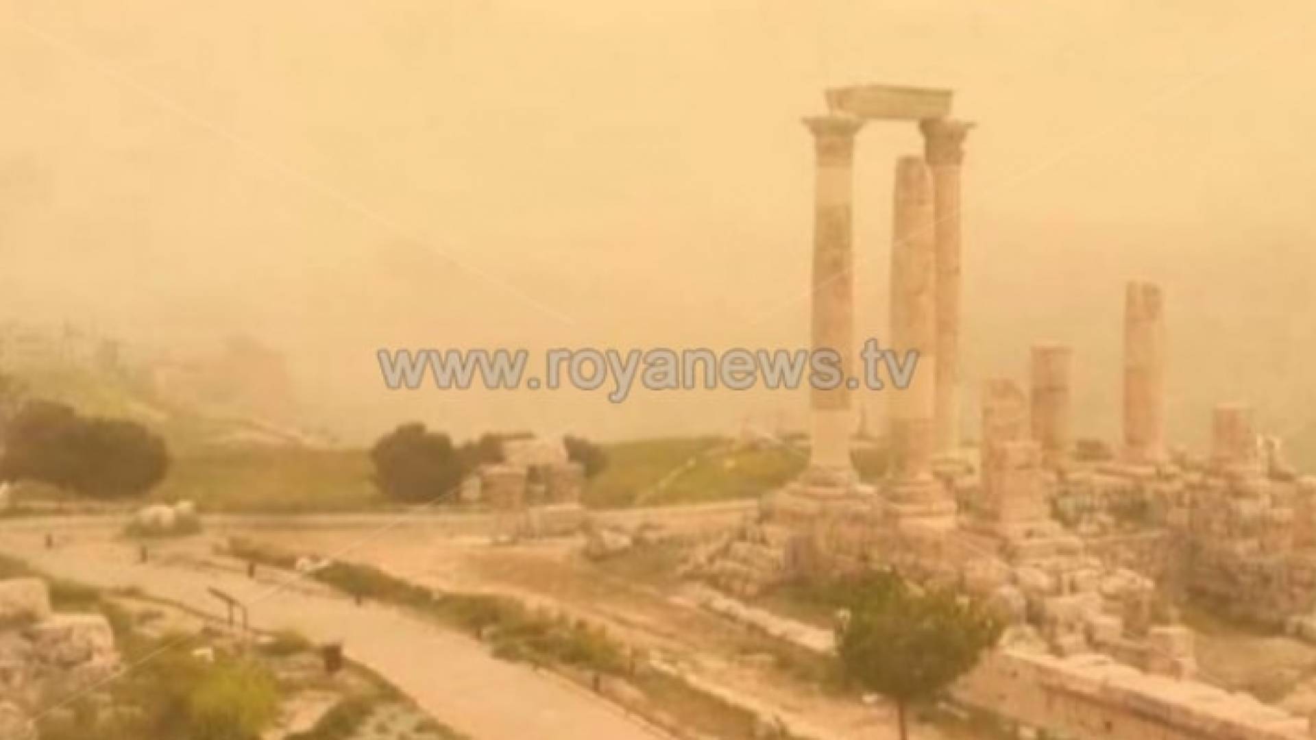 مظاهر المنخفض الخماسيني