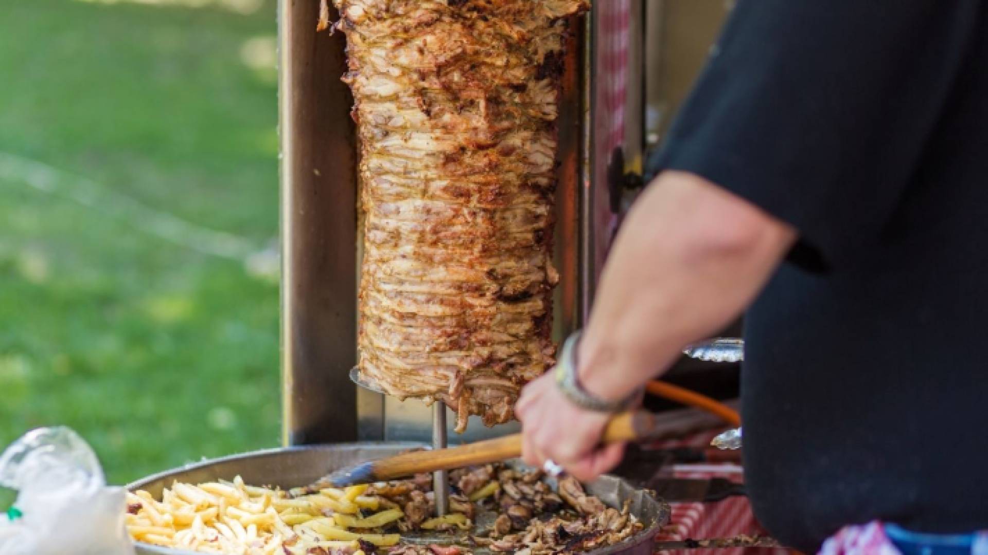 مطعم شاورما