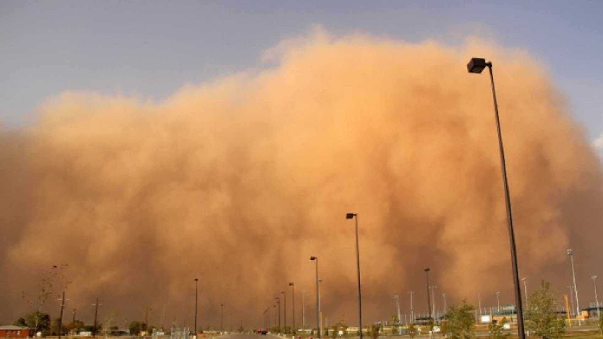 عواصف ترابية