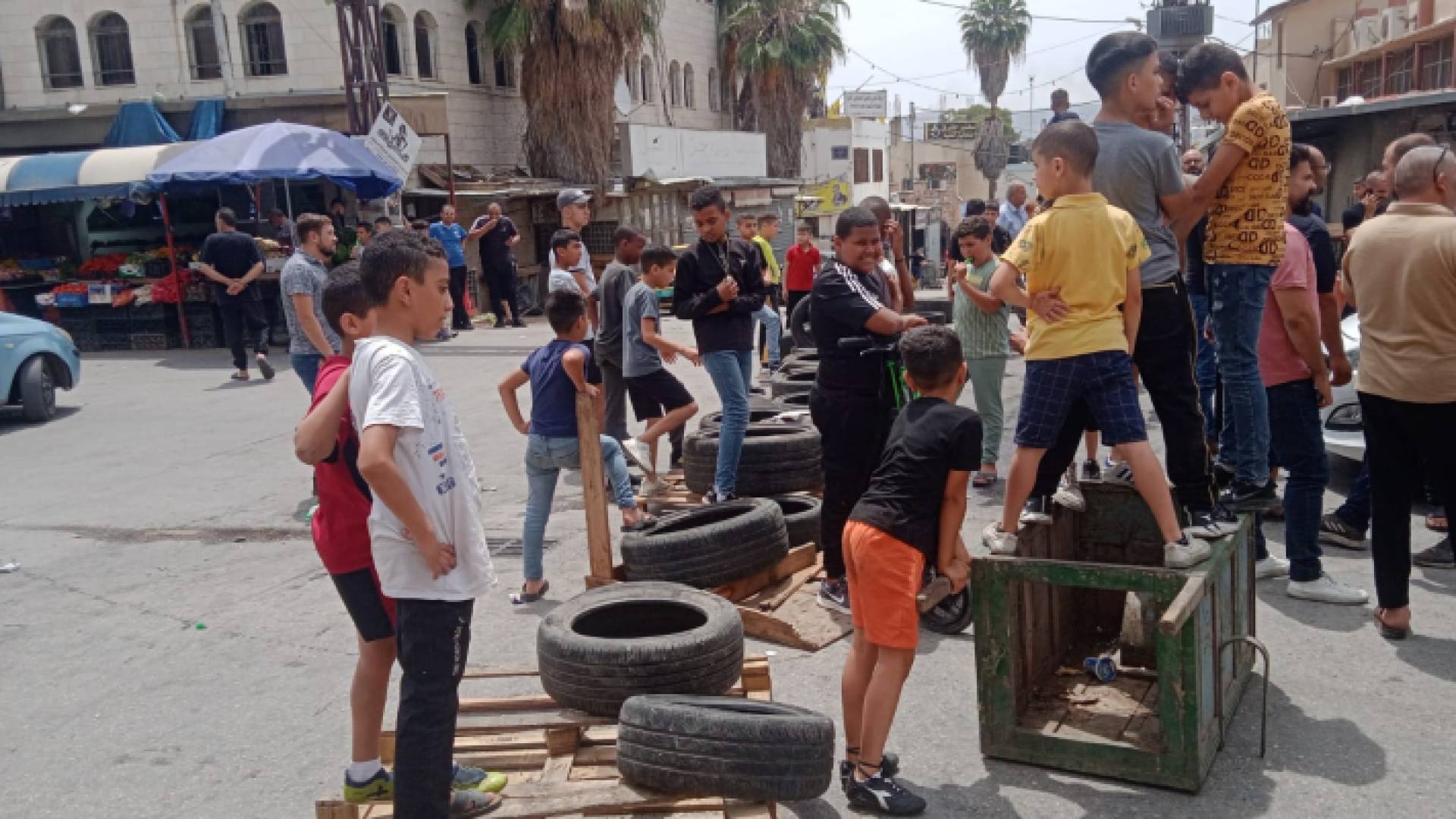 جانب من الإغلاق