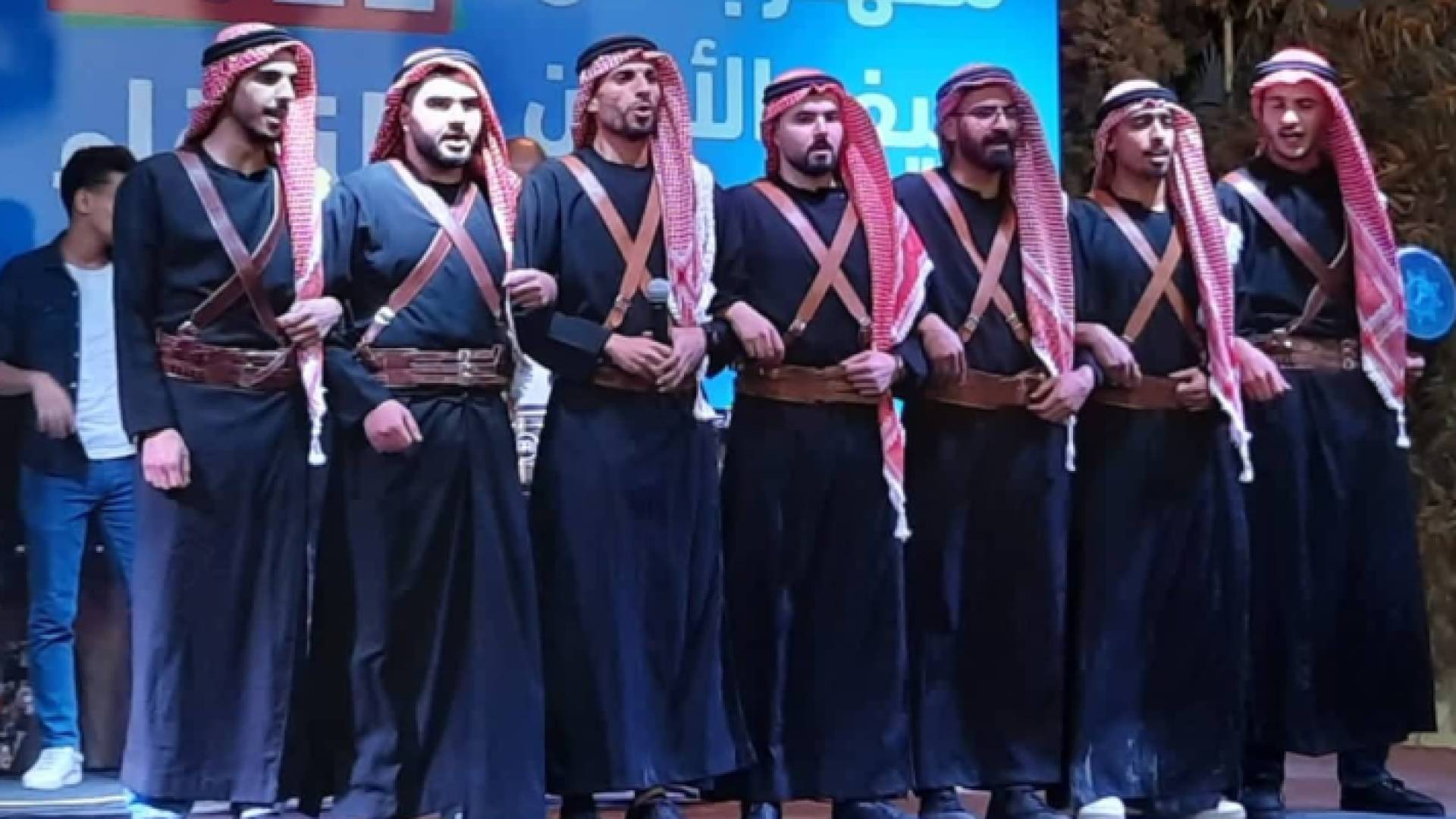 فرقة شعبية مشاركة في مهرجان صيف الاردن "أرشيفية"