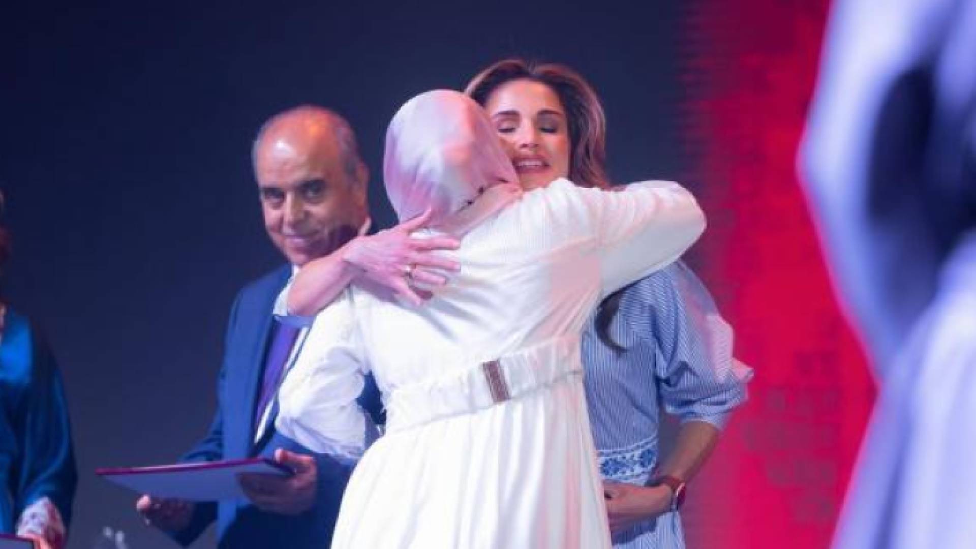 الملكة رانيا العبد الله أثناء التكريم