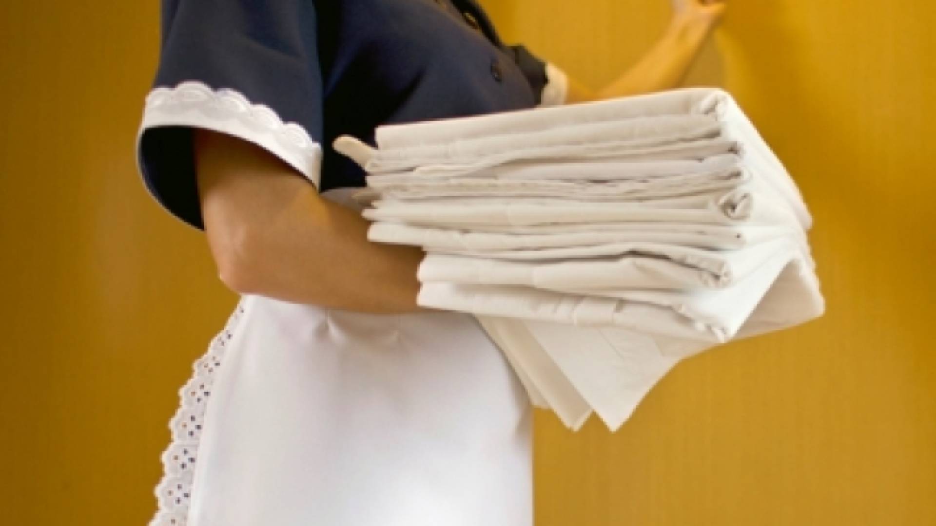 صورة تعبيرية لعاملة منزل