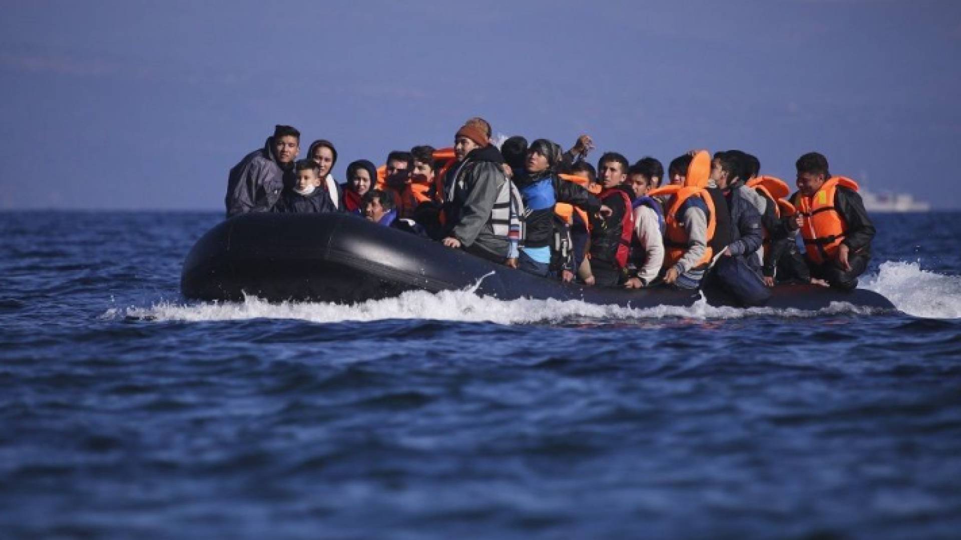 قارب مهاجرين "أرشيفية"