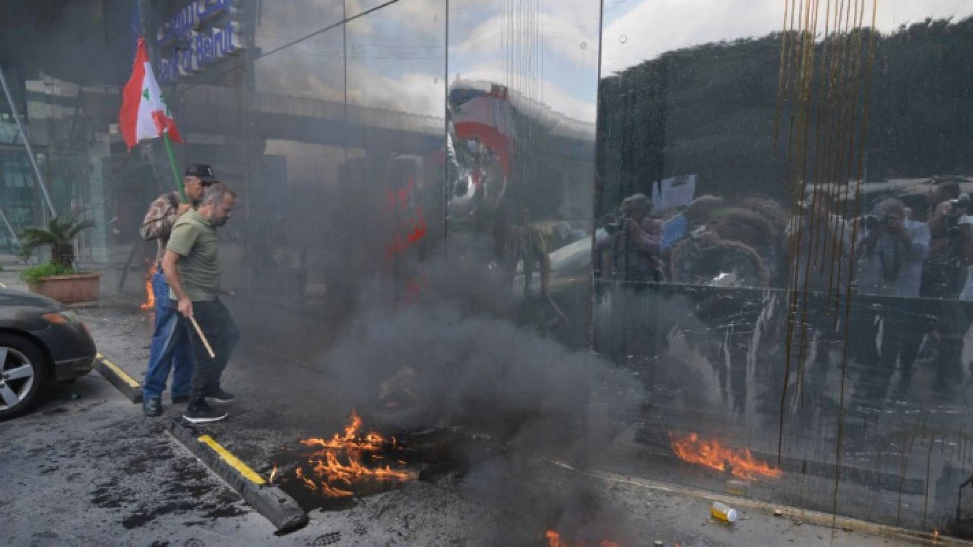 جانب من الاحتجاجات في العاصمة اللبنانية بيروت