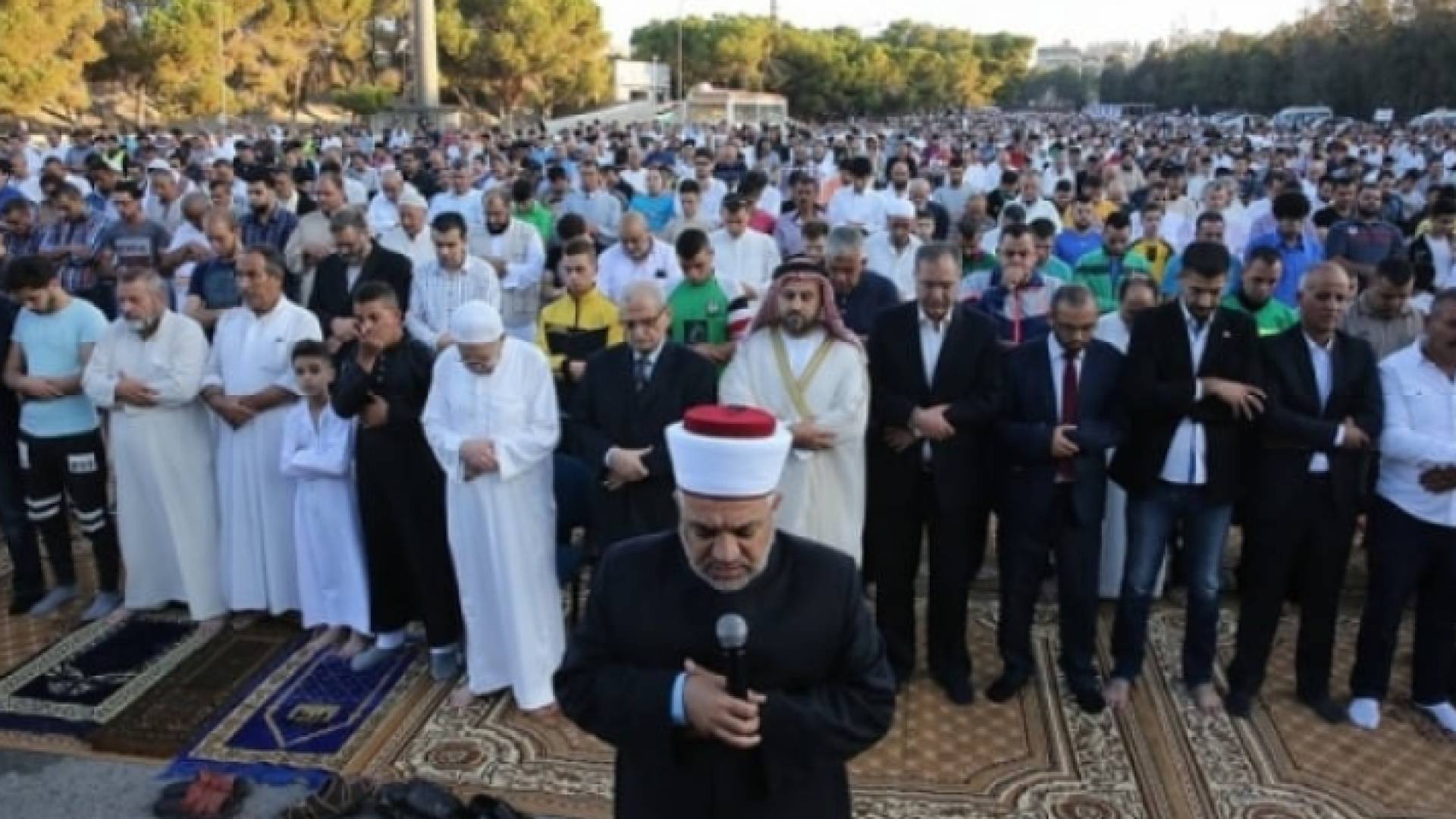 صلاة العيد "أرشيفية"