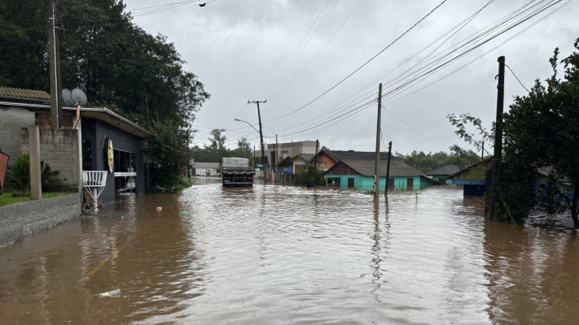 فيضانات تجتاح إحدى المدن البرازيلية