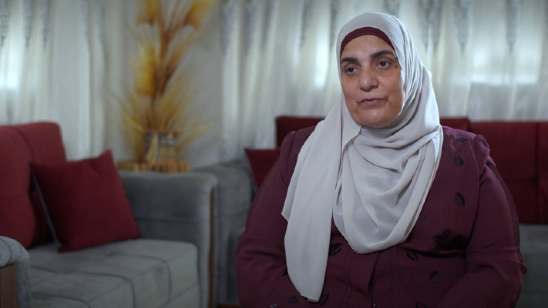 الأسيرة الفلسطينية المحررة منى قعدان