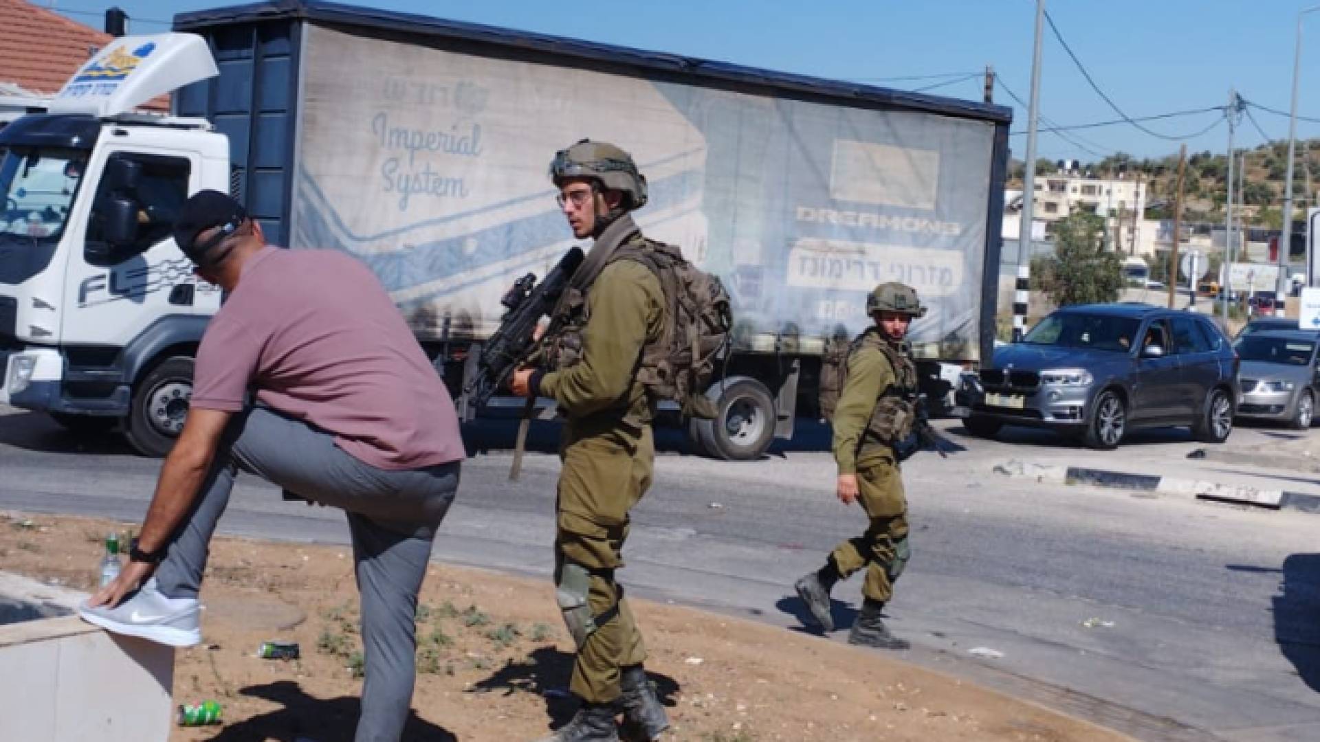 حاجز لاحتلال الإسرائيلي