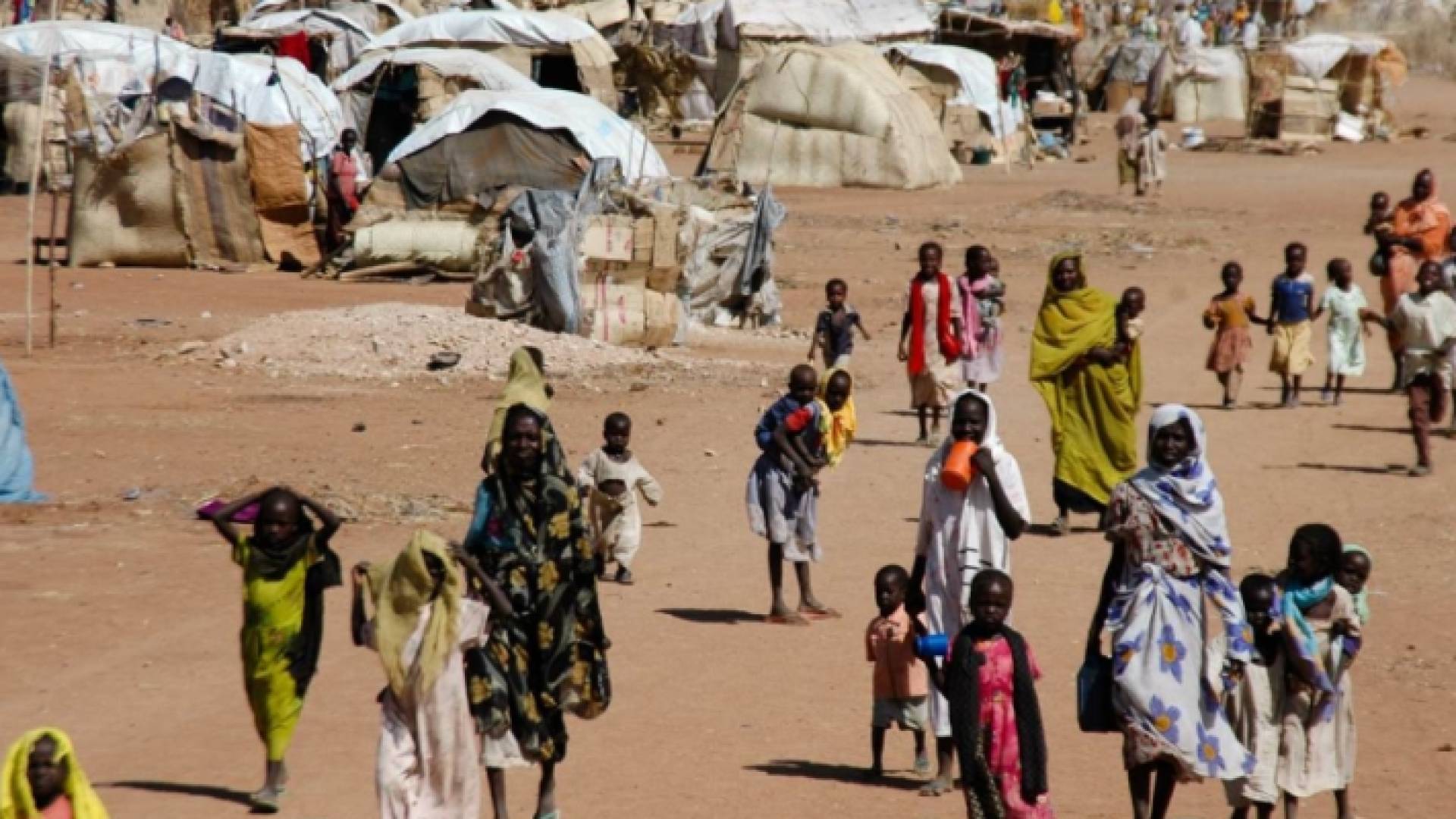 نازحو سودانيون