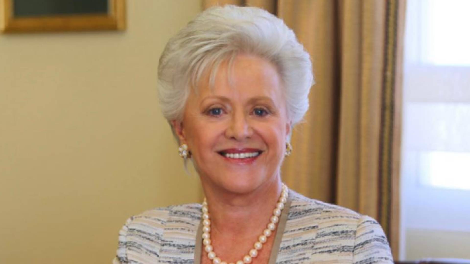 الأميرة منى الحسين