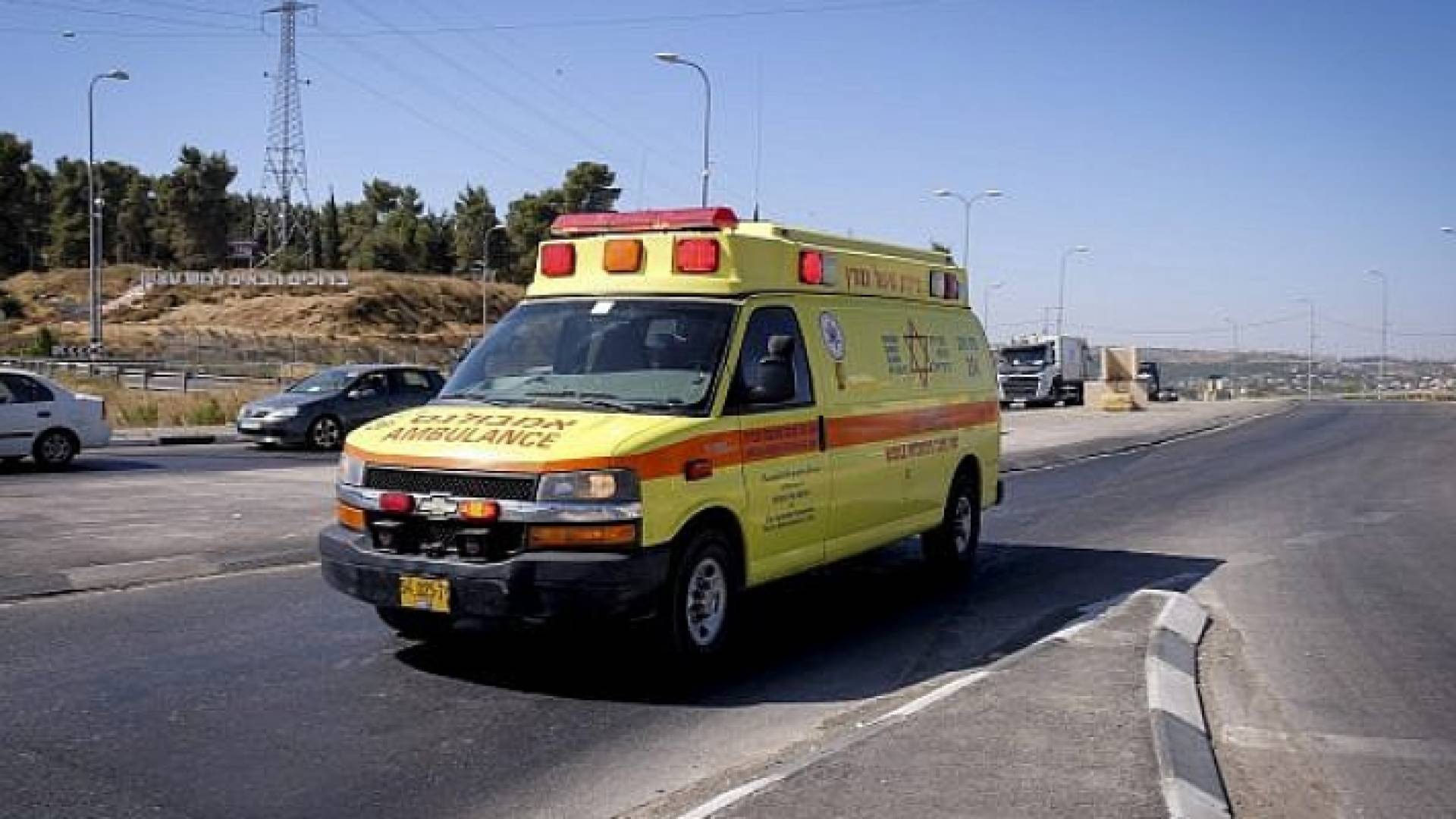 سيارة إسعاف تابعة للاحتلال الإسرائيلي