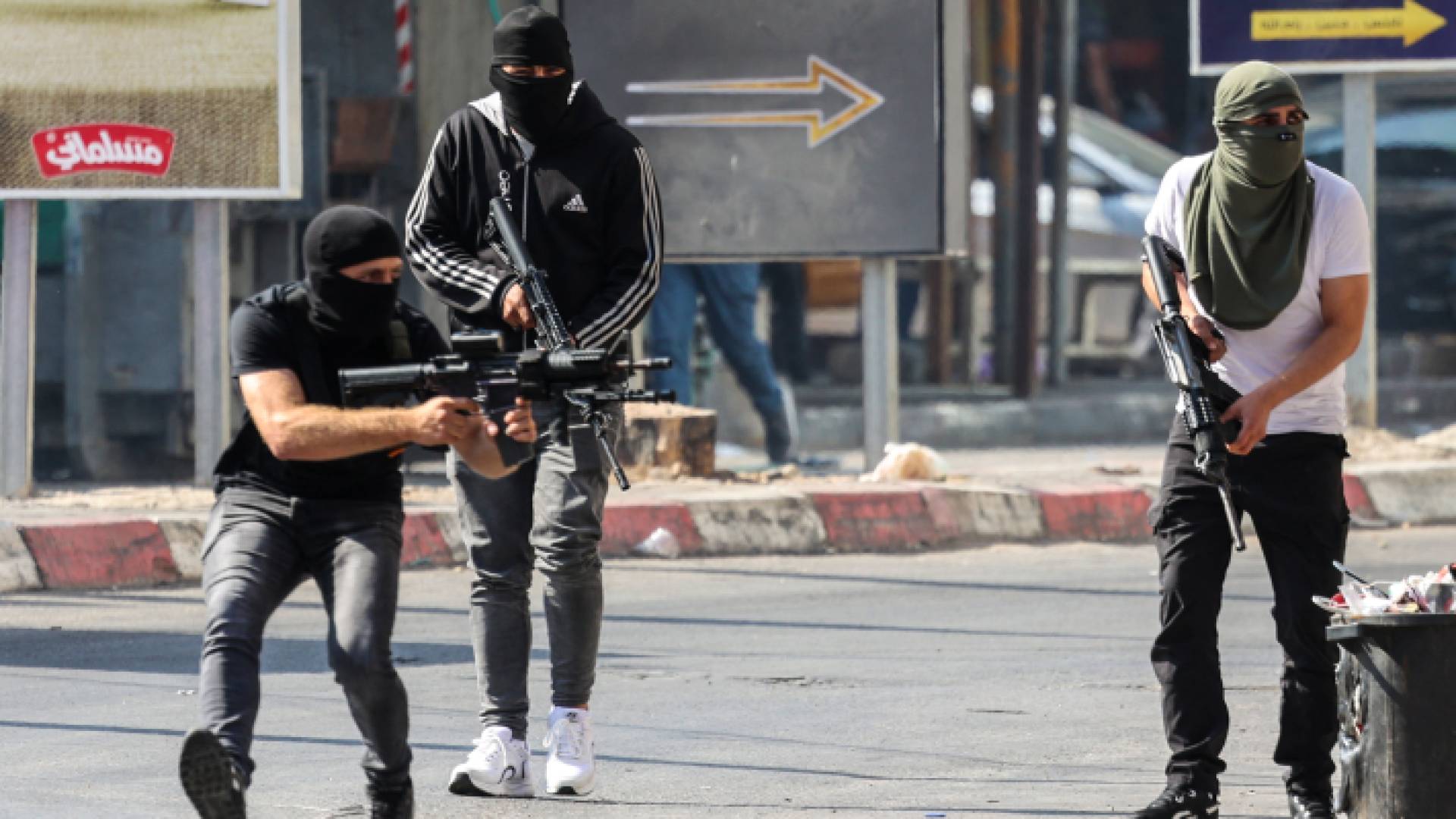 مقاومون فلسطينيون